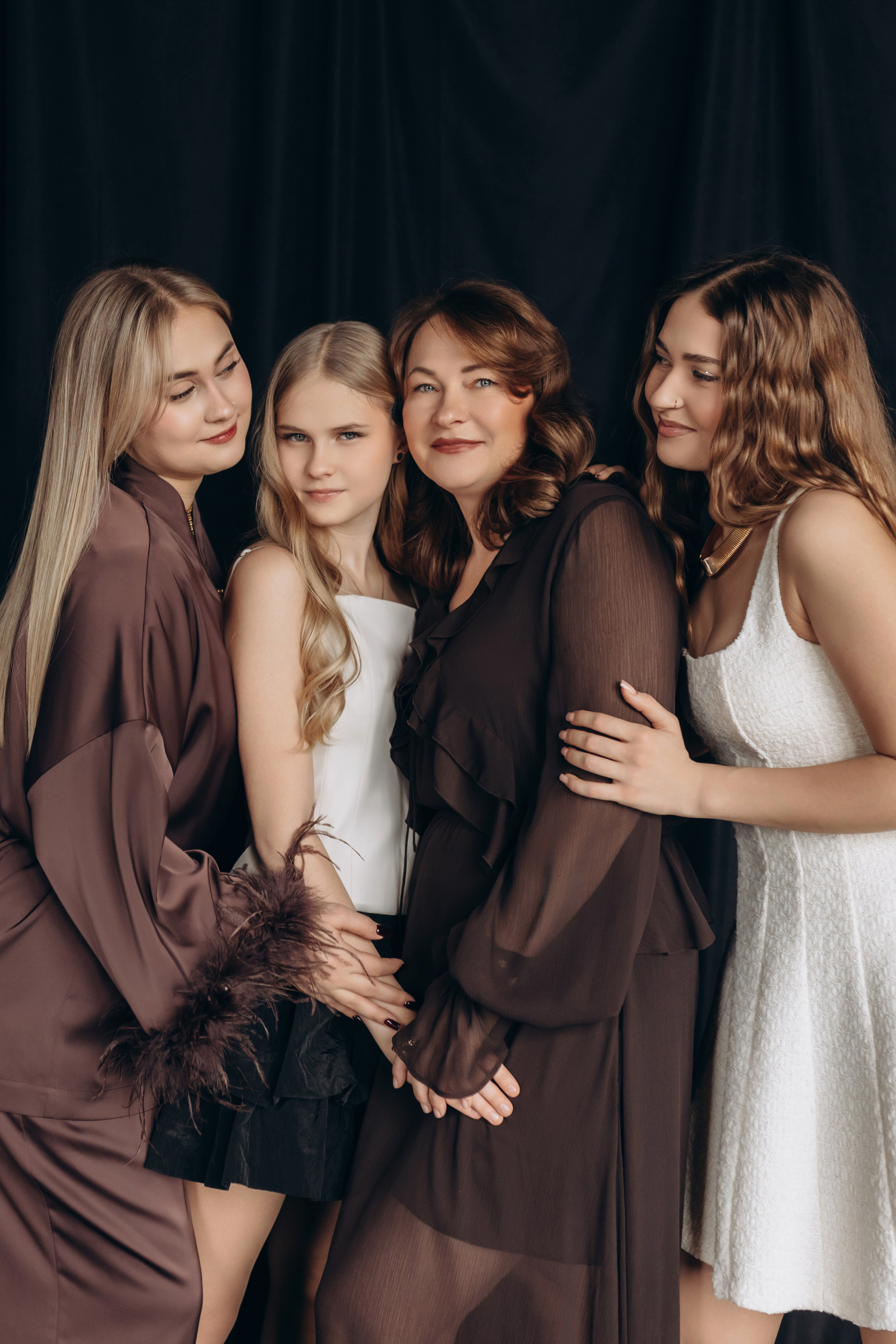 Один за всех и все за одного. Семейный фотограф в Краснодаре Яна Морева