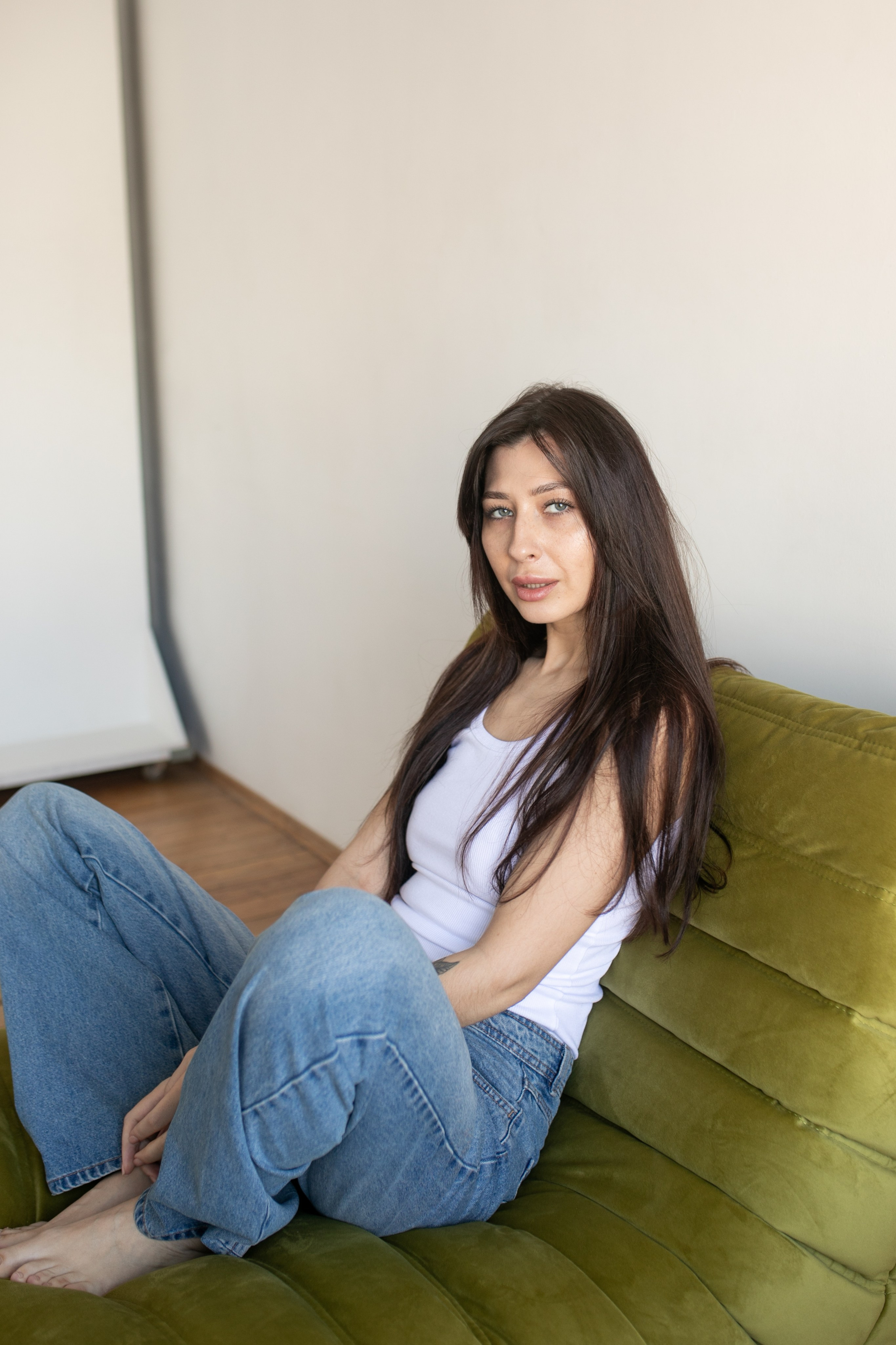 Лена. Естественный свет. Циклорама. Нюд. Фотограф в Новосибирске Ася Зверева