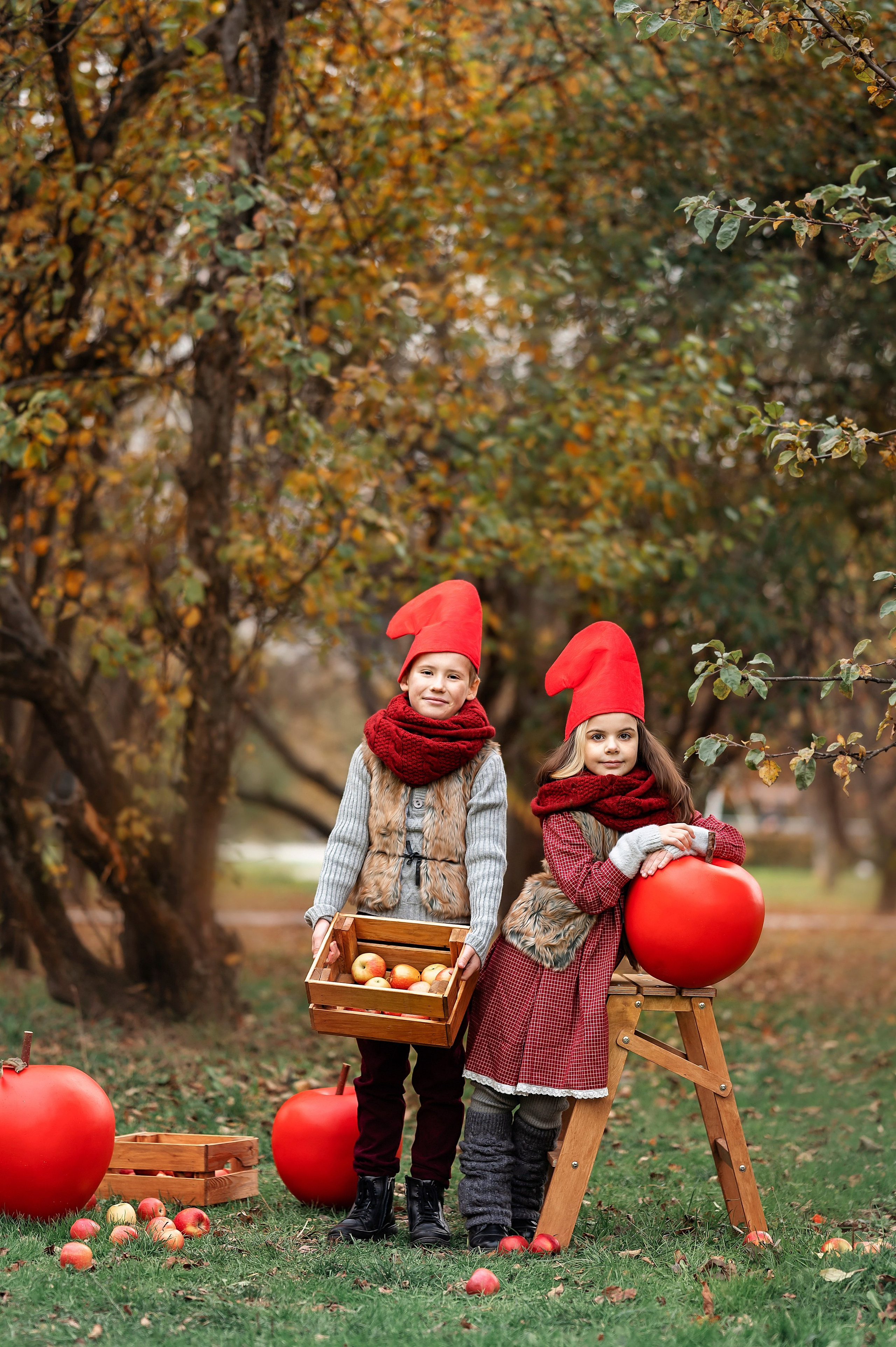 Парк Ангарские пруды «Яблочный фотопроект». Детский и семейный фотограф г. Москва Оксана Катаджи