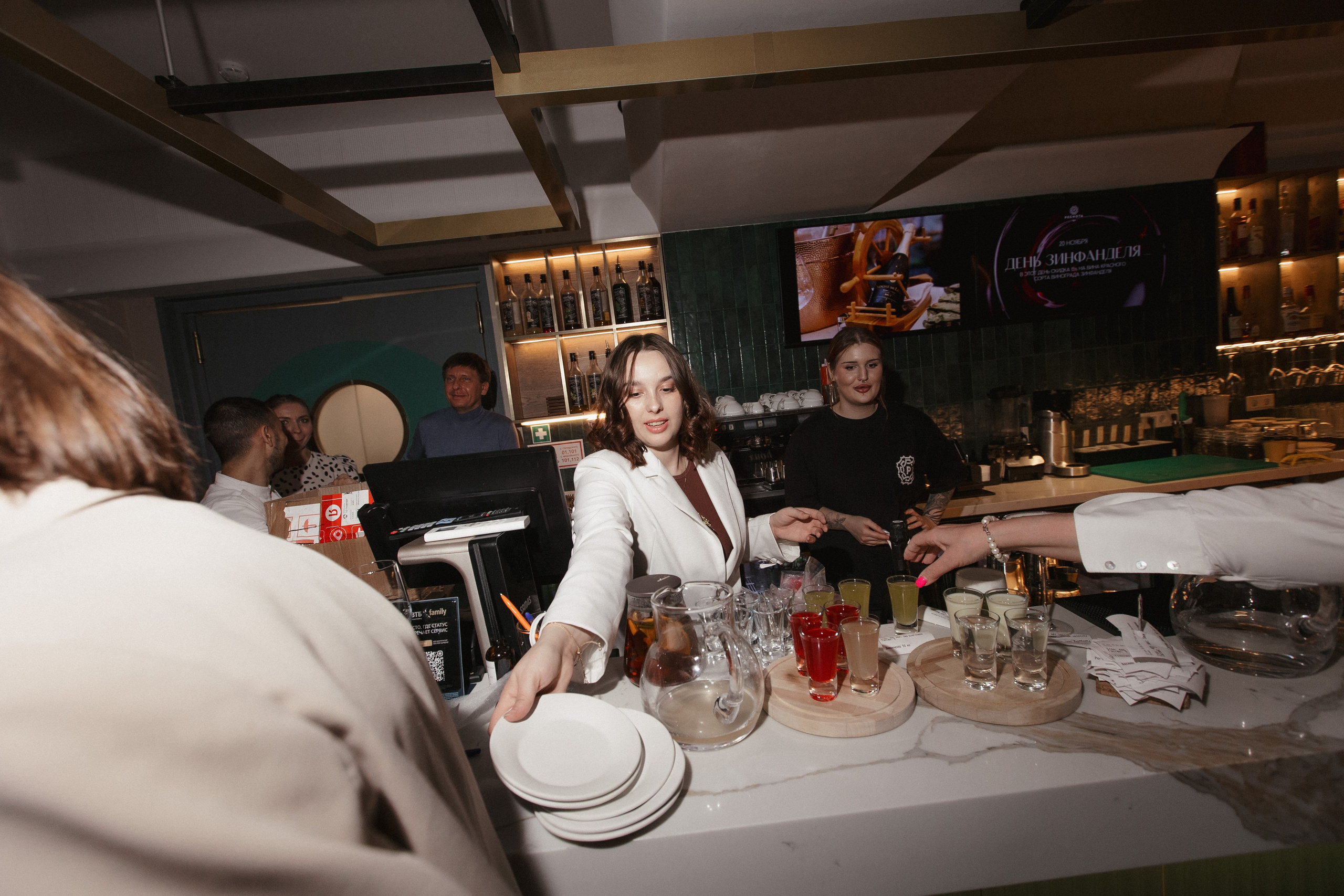 RESNOTA — ГРЕЧЕСКАЯ ВЕЧЕРИНКА. СВОИ. ФОТООТЧЕТЫ-СОБЫТИЯ-МЕСТА