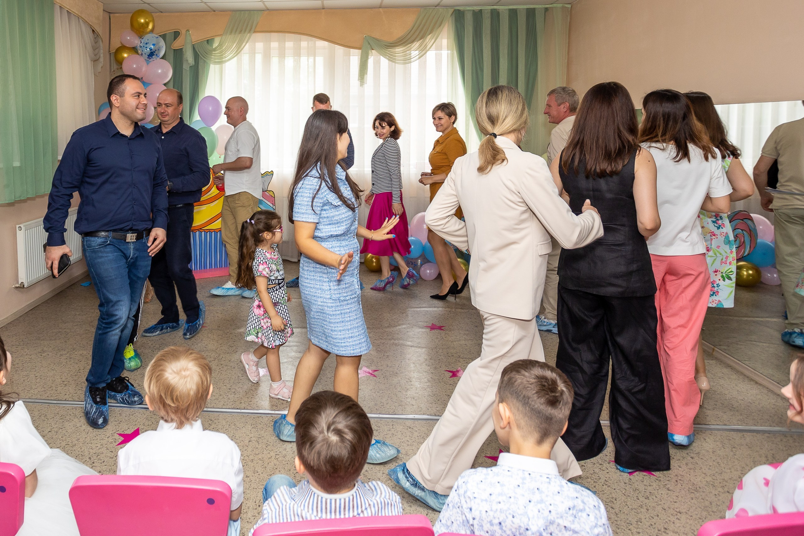 Выпускной Детский сад, 2 часа, 8000. Выпускные альбомы Майкоп, Краснодар Елена Золотарева