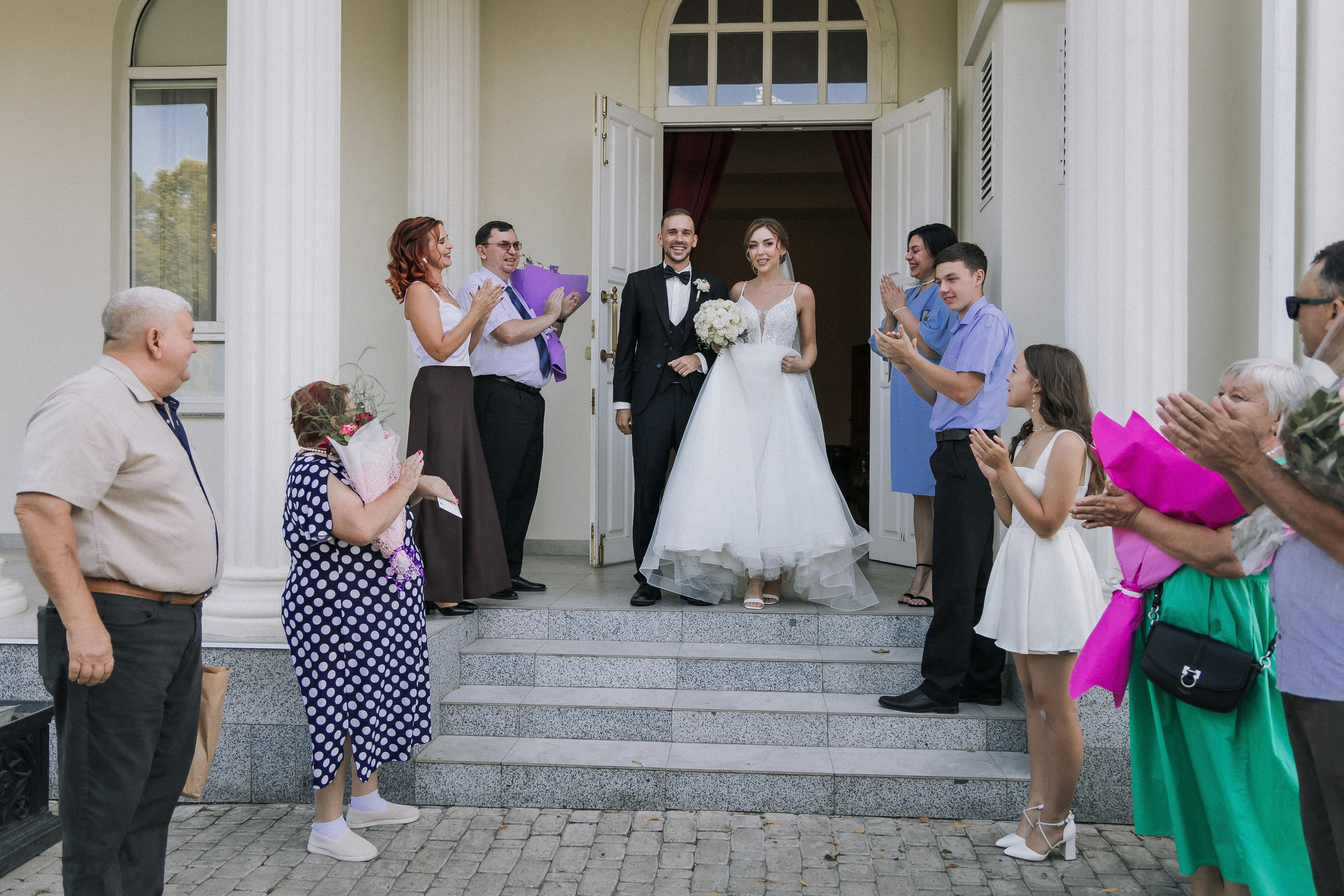 Свадебная прогулка Екатерины и Евгения. Свадебная фотография. Арина Рубах