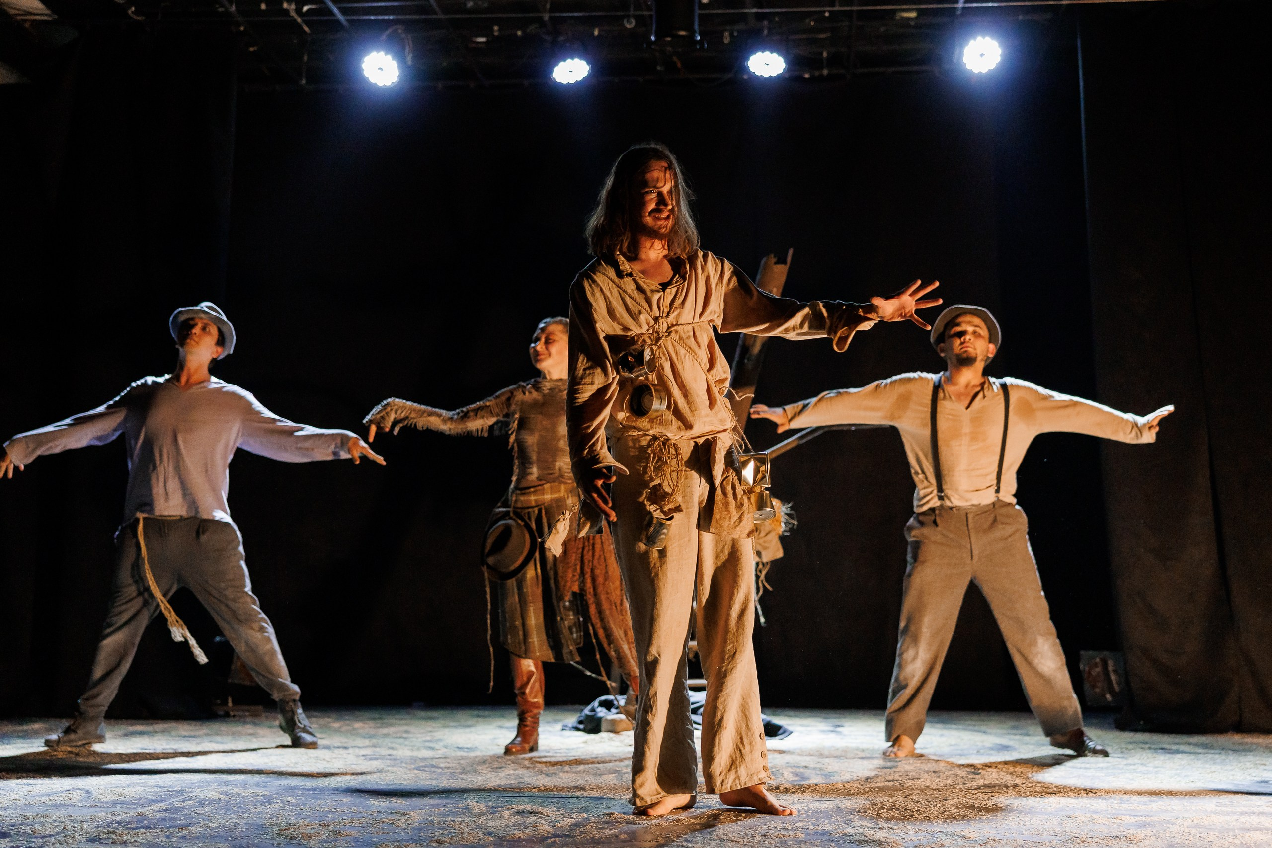 Спектакль «В ожидании Годо» от театра Д. Лица в СПб. Фотограф в Санкт-Петербурге — Сергей Петров