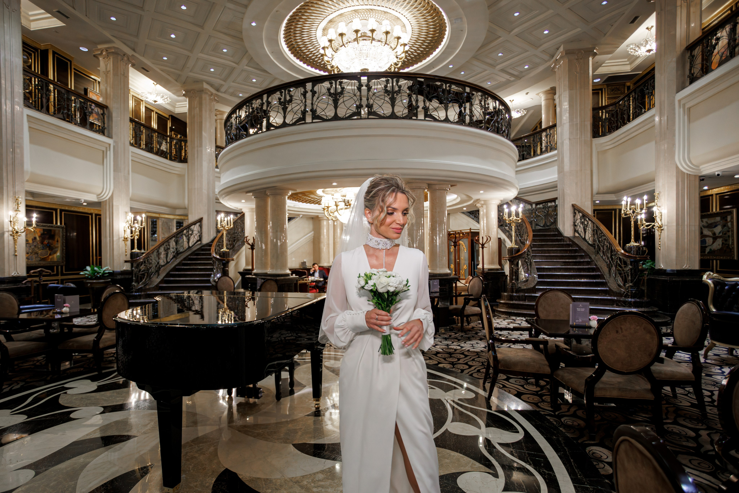 Свадебная фотосессия в отеле St.Regis Москва