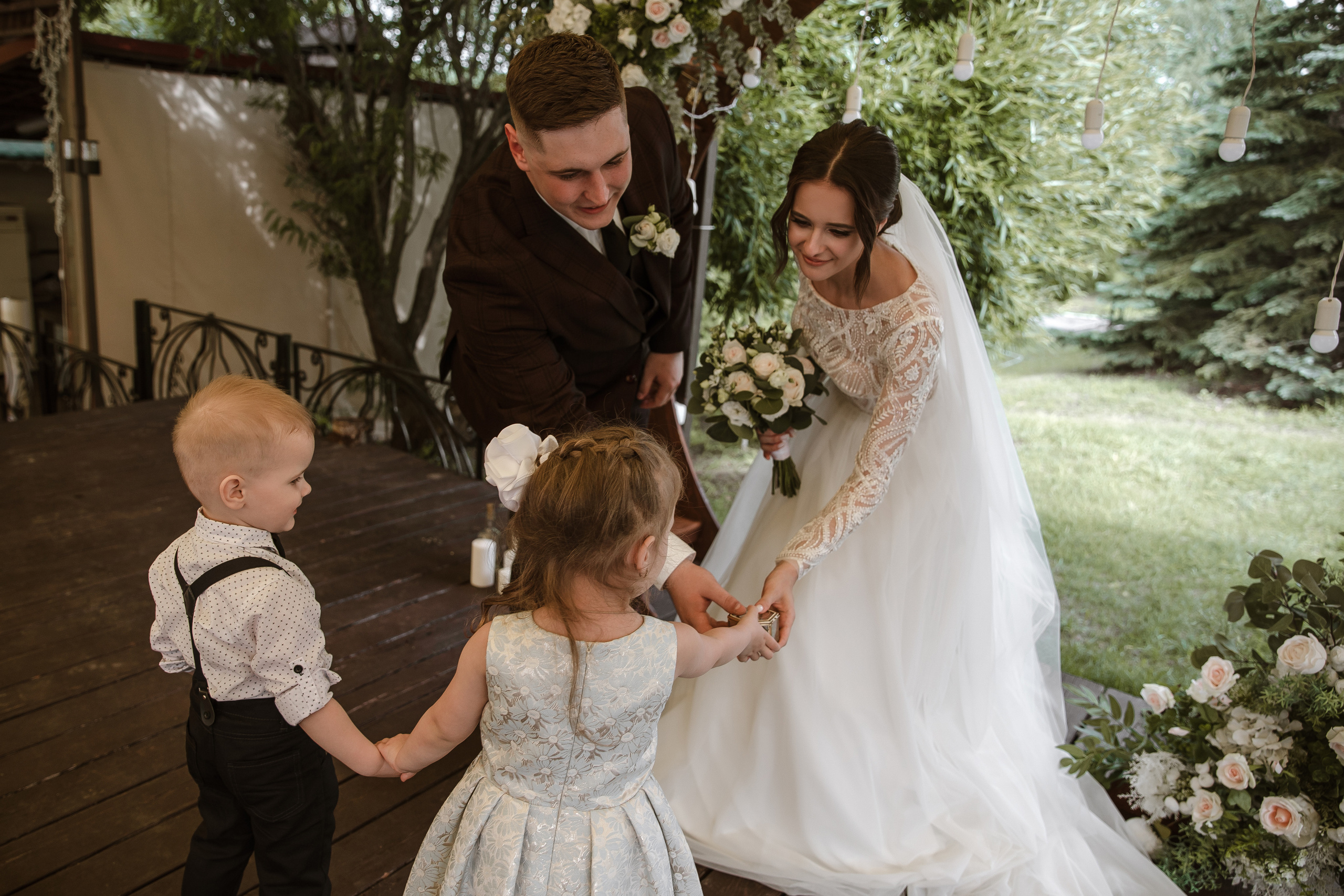 Свадебная фотосессия в Тольятти для Валерии и Дениса. Свадебный и семейный фотограф в Самаре и Тольятти | Елена Топанцева