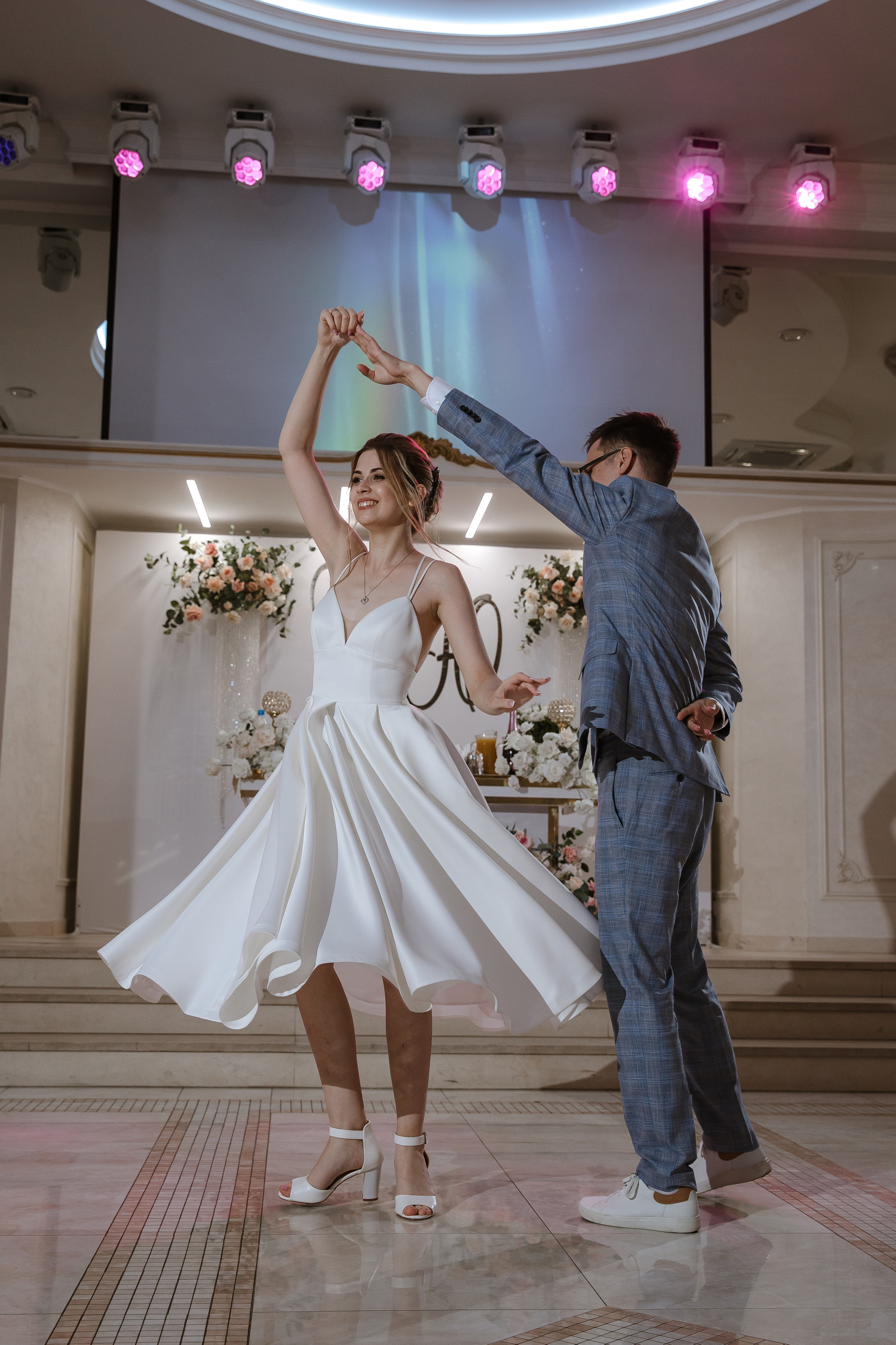 Фотосессия свадьбы в Тольятти. Свадебный и семейный фотограф в Самаре и Тольятти | Елена Топанцева