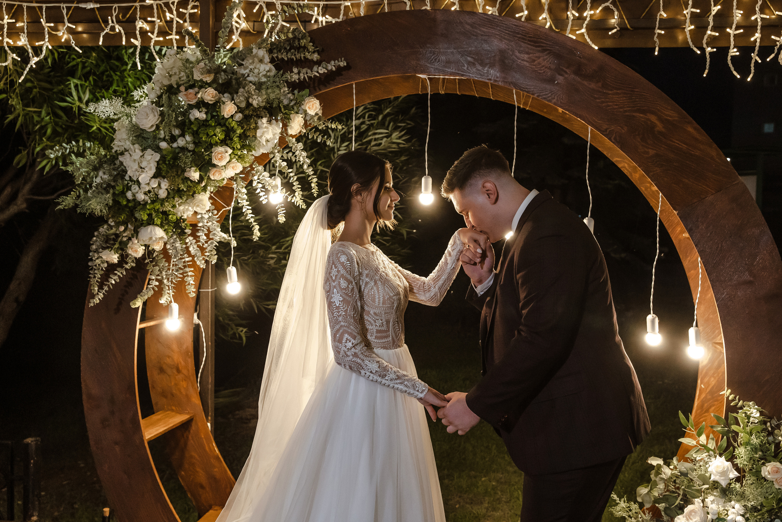 Свадебная фотосессия в Тольятти для Валерии и Дениса. Свадебный и семейный фотограф в Самаре и Тольятти | Елена Топанцева