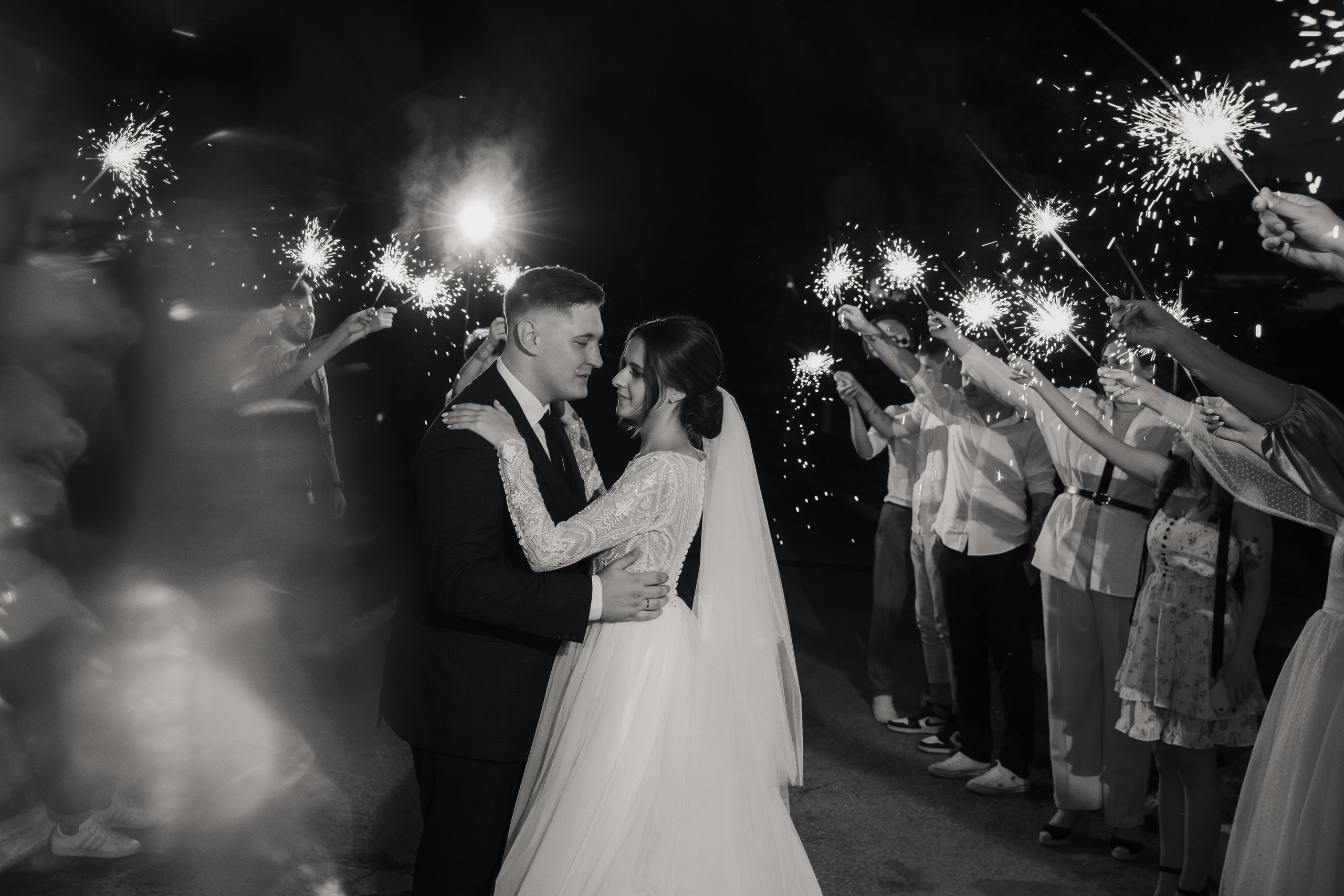 Свадебная фотосессия в Тольятти для Валерии и Дениса. Свадебный и семейный фотограф в Самаре и Тольятти | Елена Топанцева