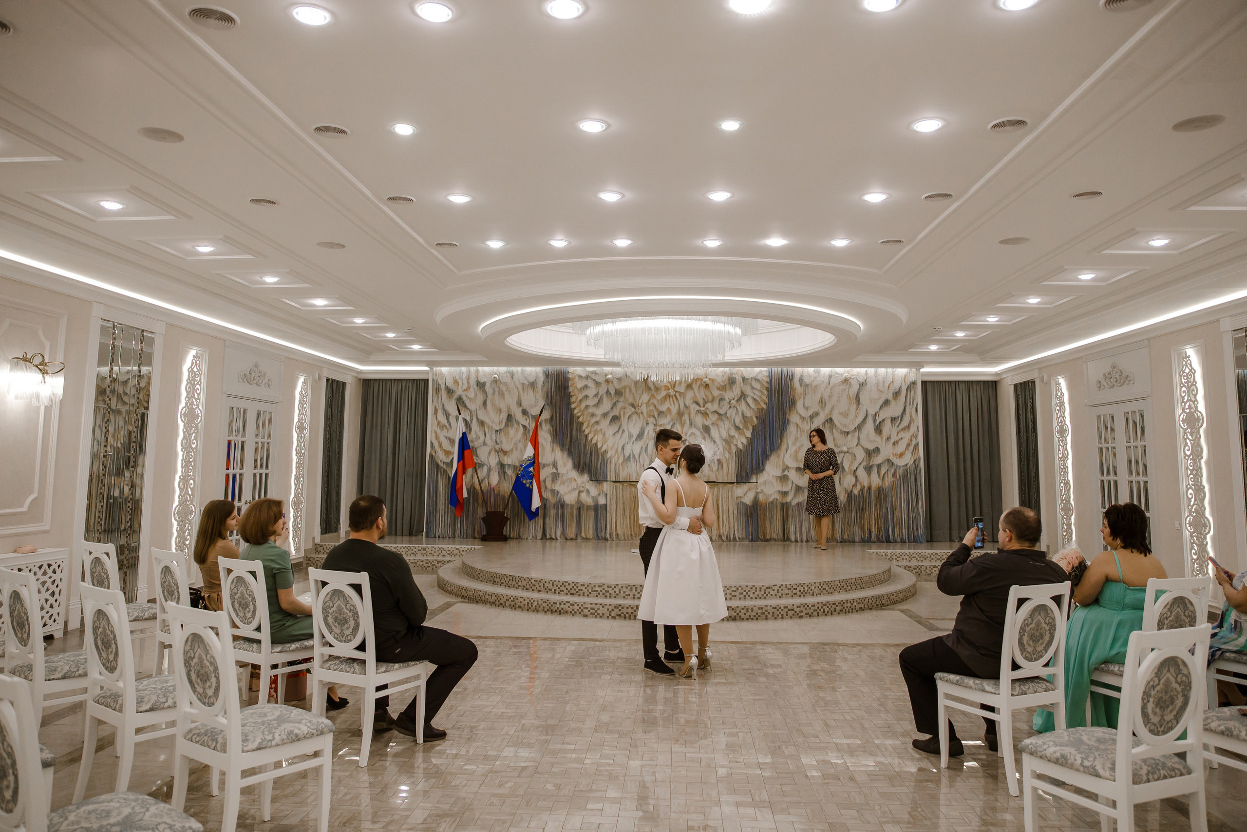 Свадебная фотосессия в ретро стиле в Тольятти. Свадебный и семейный фотограф в Самаре и Тольятти | Елена Топанцева