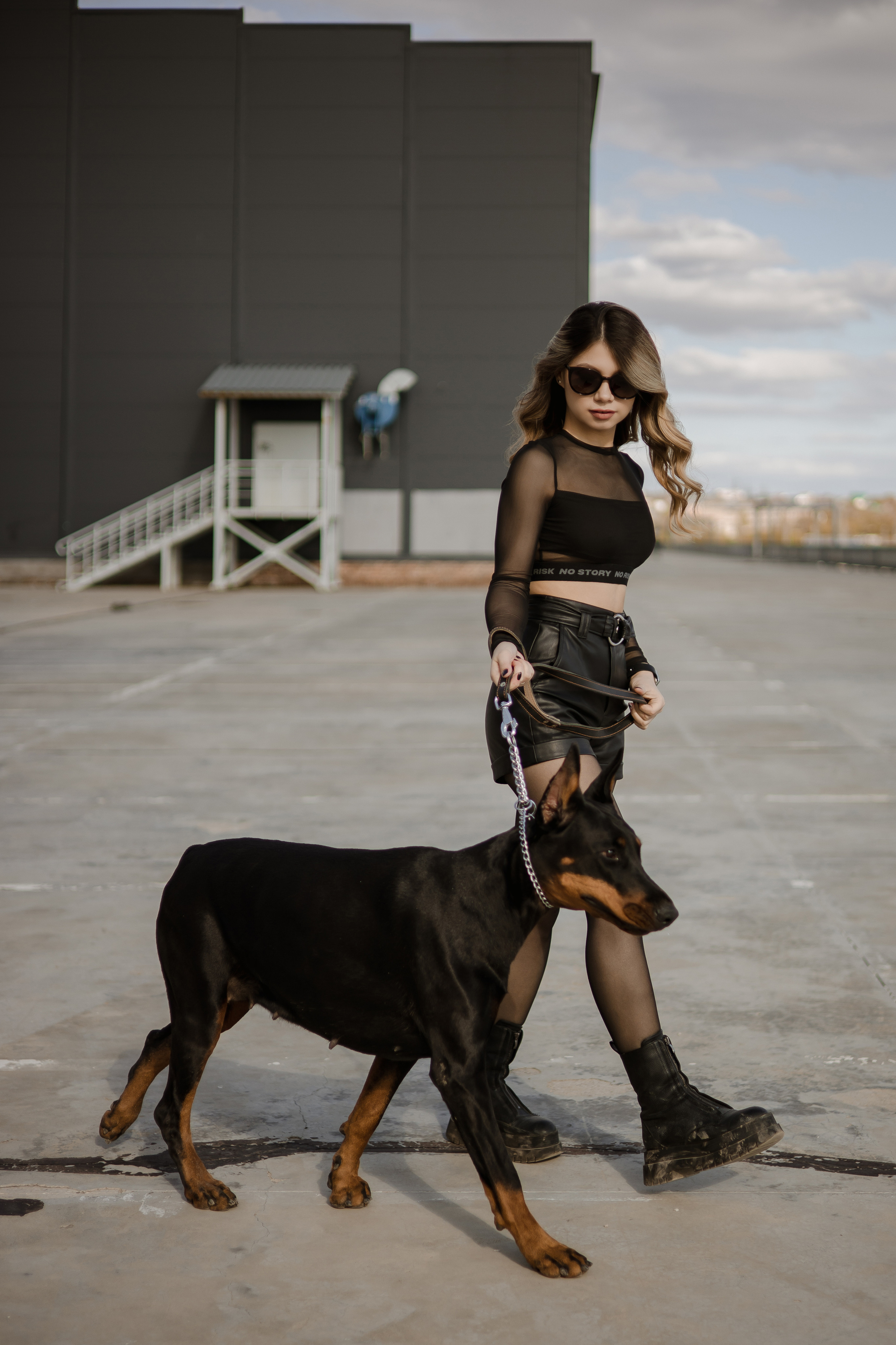 Фотосессия Евгении с доберманом. Свадебный и семейный фотограф в Самаре и Тольятти | Елена Топанцева