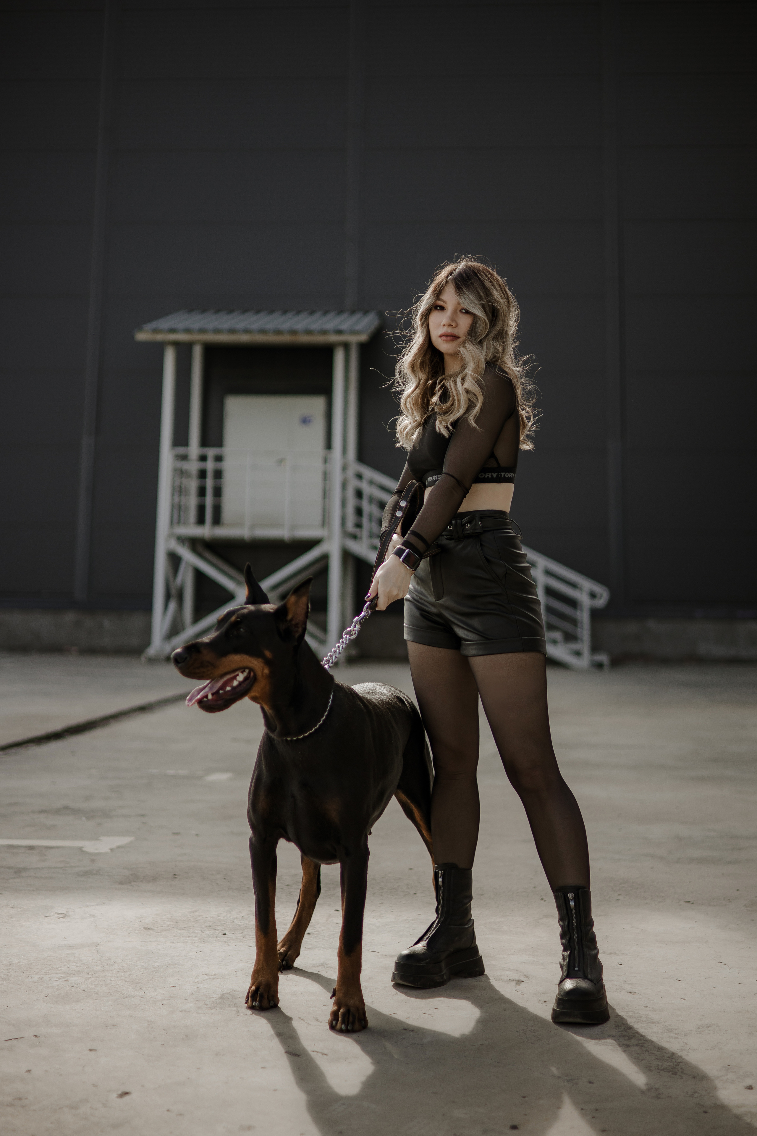 Фотосессия Евгении с доберманом. Свадебный и семейный фотограф в Самаре и Тольятти | Елена Топанцева