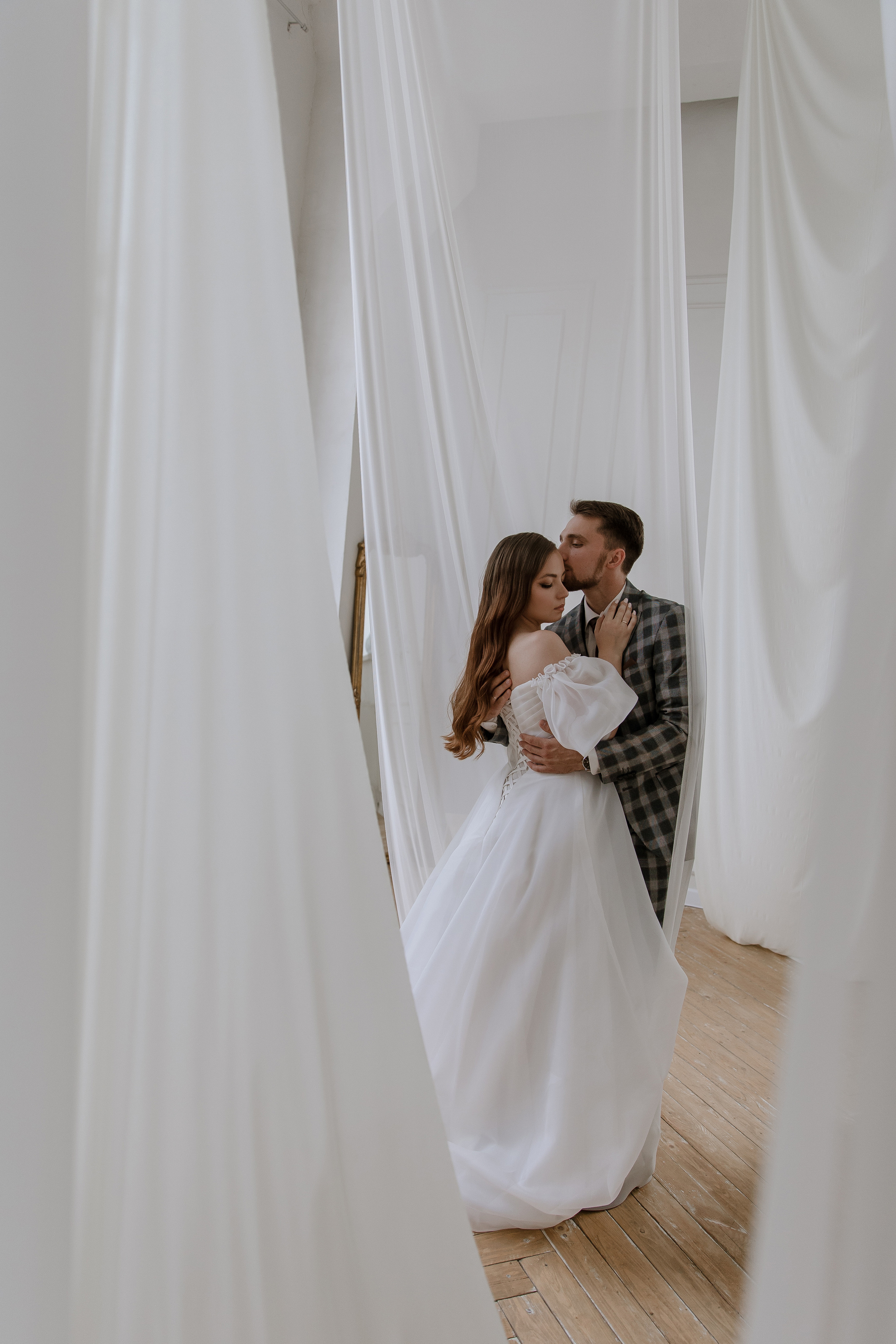 Свадебная фотосессия молодоженов в Самара. Свадебный и семейный фотограф в Самаре и Тольятти | Елена Топанцева