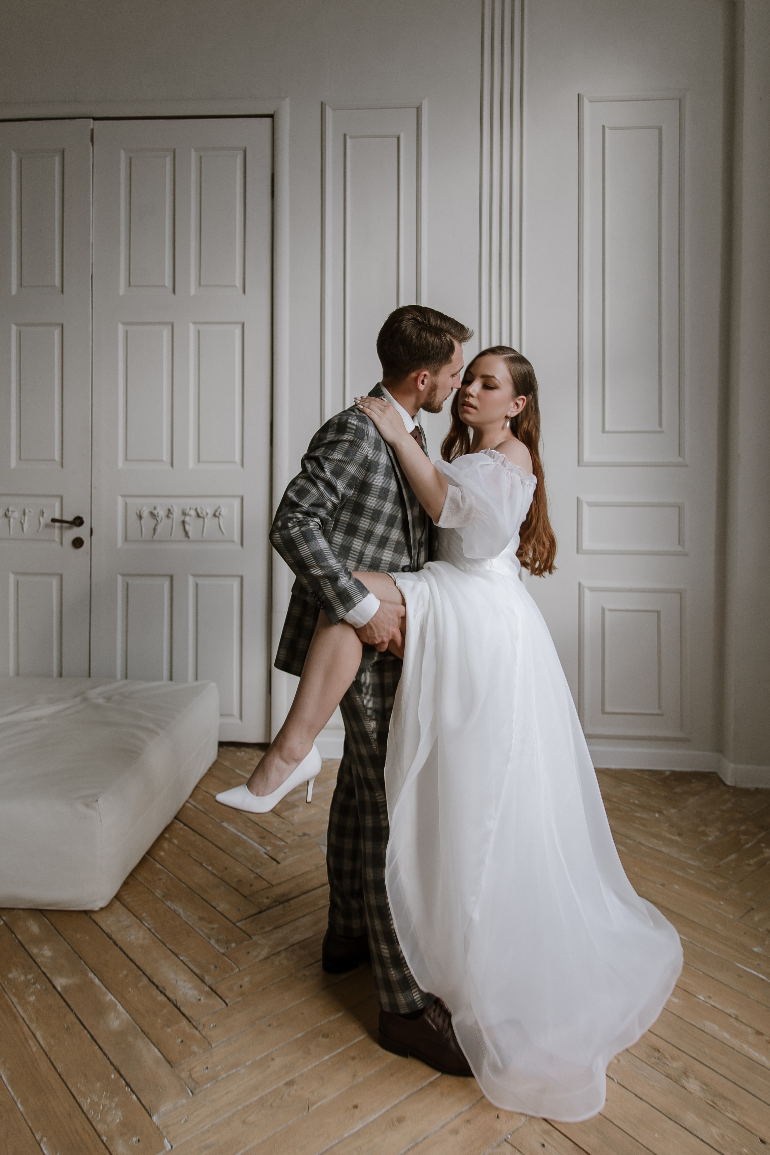 Свадебная фотосессия молодоженов в Самара. Свадебный и семейный фотограф в Самаре и Тольятти | Елена Топанцева