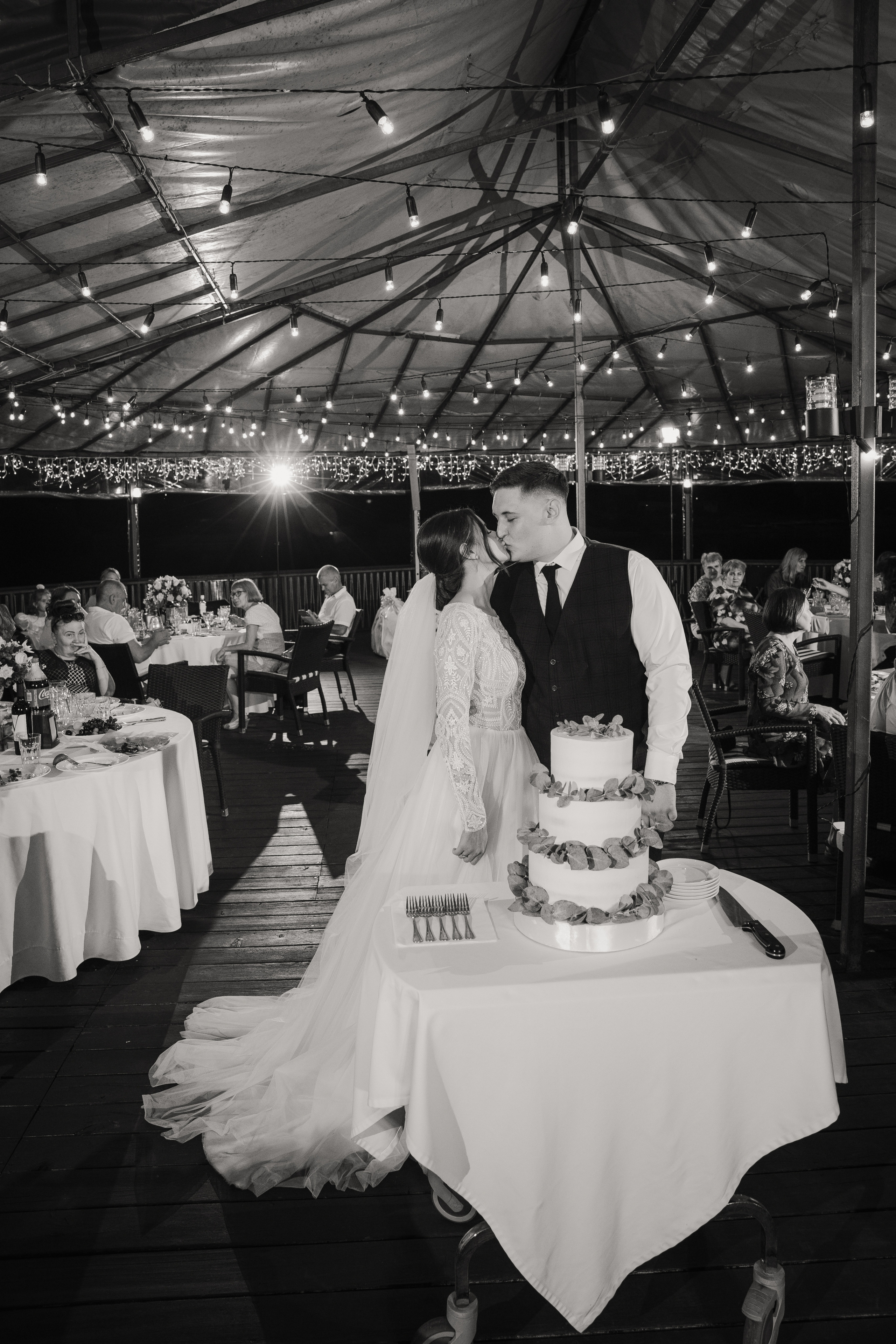 Свадебная фотосессия в Тольятти для Валерии и Дениса. Свадебный и семейный фотограф в Самаре и Тольятти | Елена Топанцева