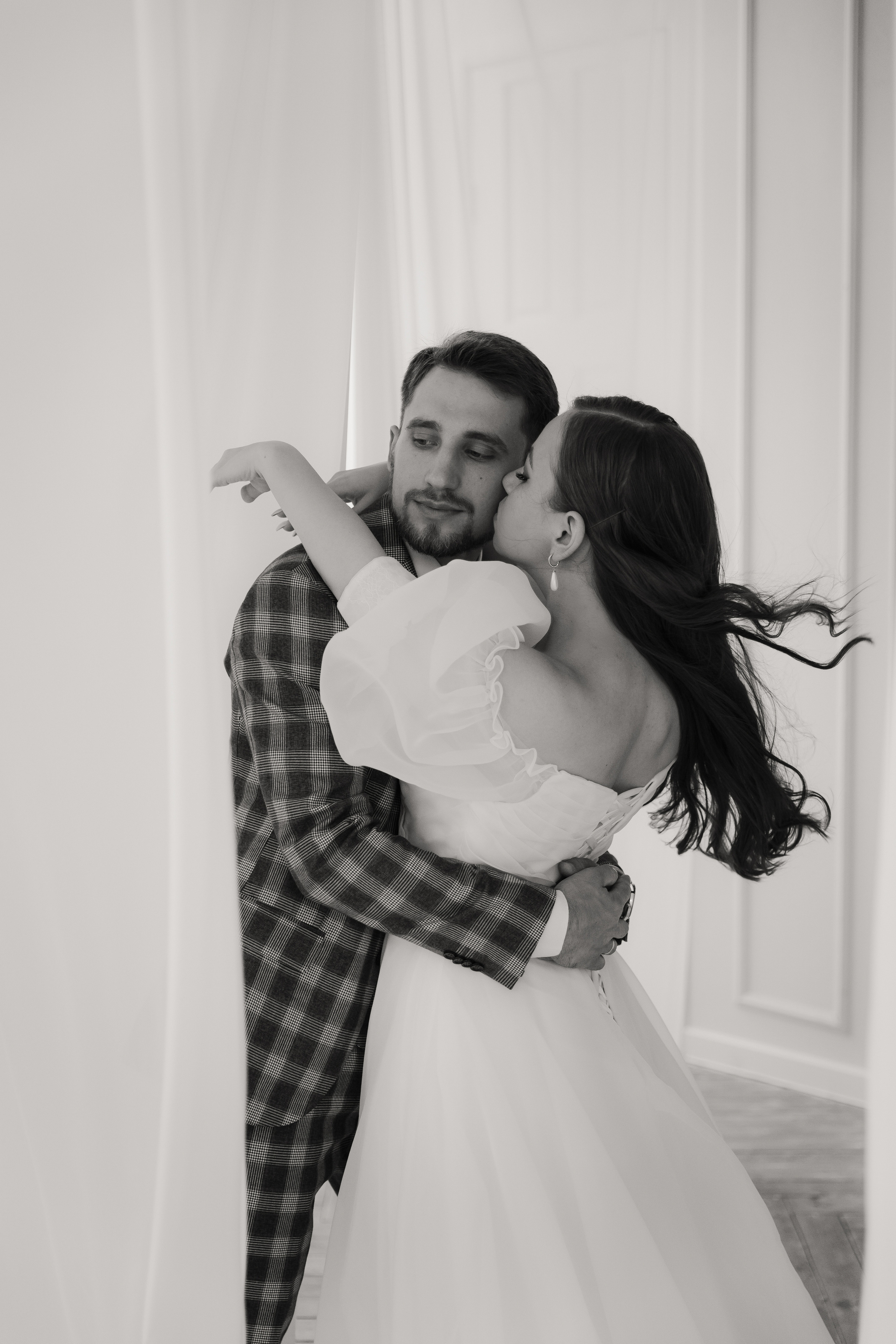 Свадебная фотосессия молодоженов в Самара. Свадебный и семейный фотограф в Самаре и Тольятти | Елена Топанцева