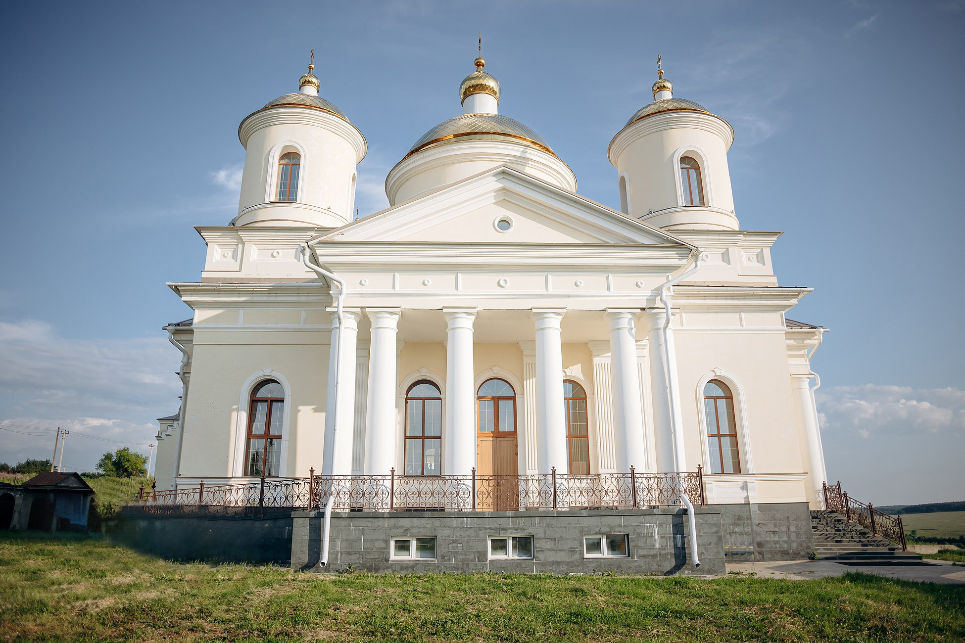 Венчание в Храме в Большой Валяевке. Семейный фотограф в Пензе Мария Левина