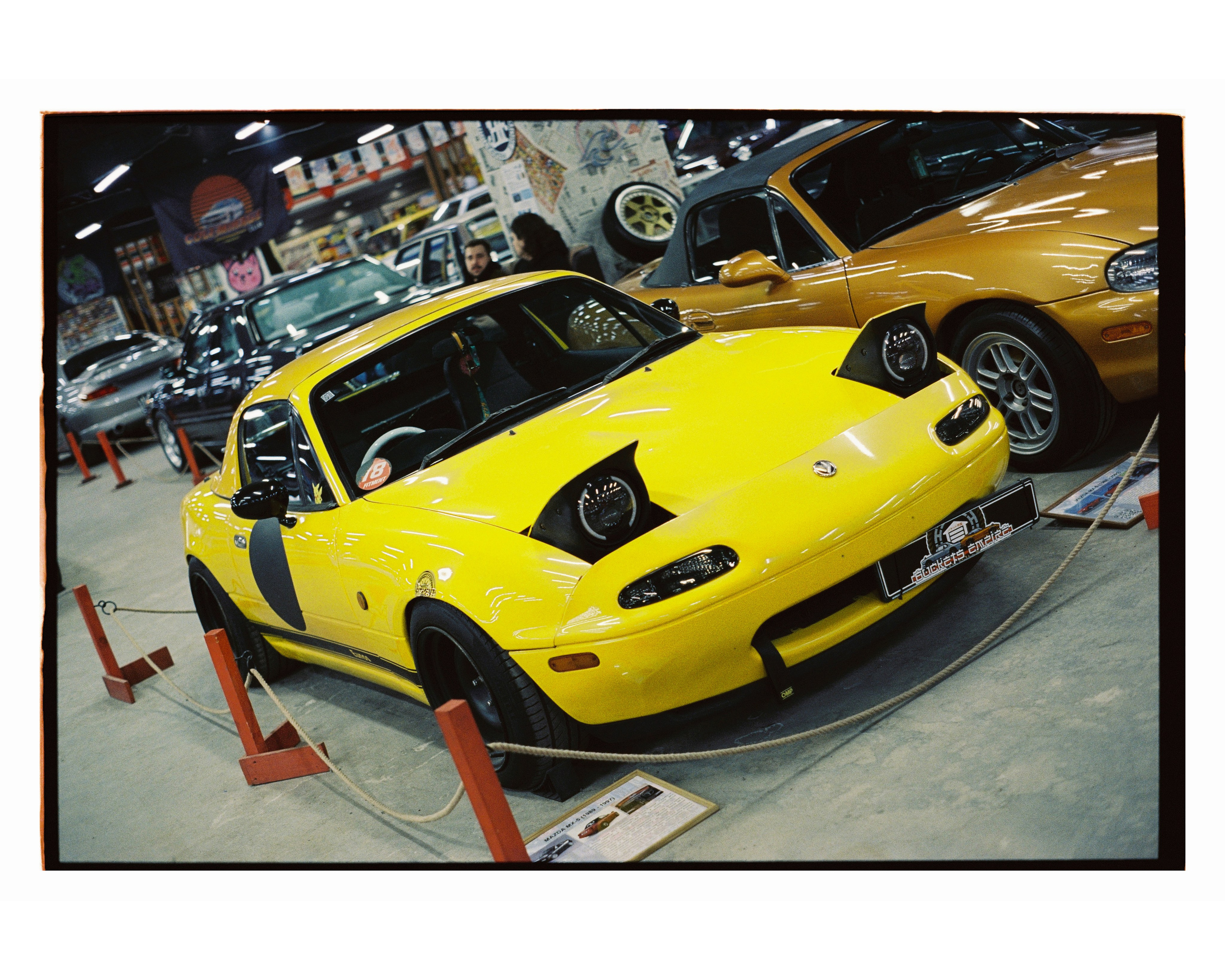 CARS. ANNA — PHOTOGRAPHER