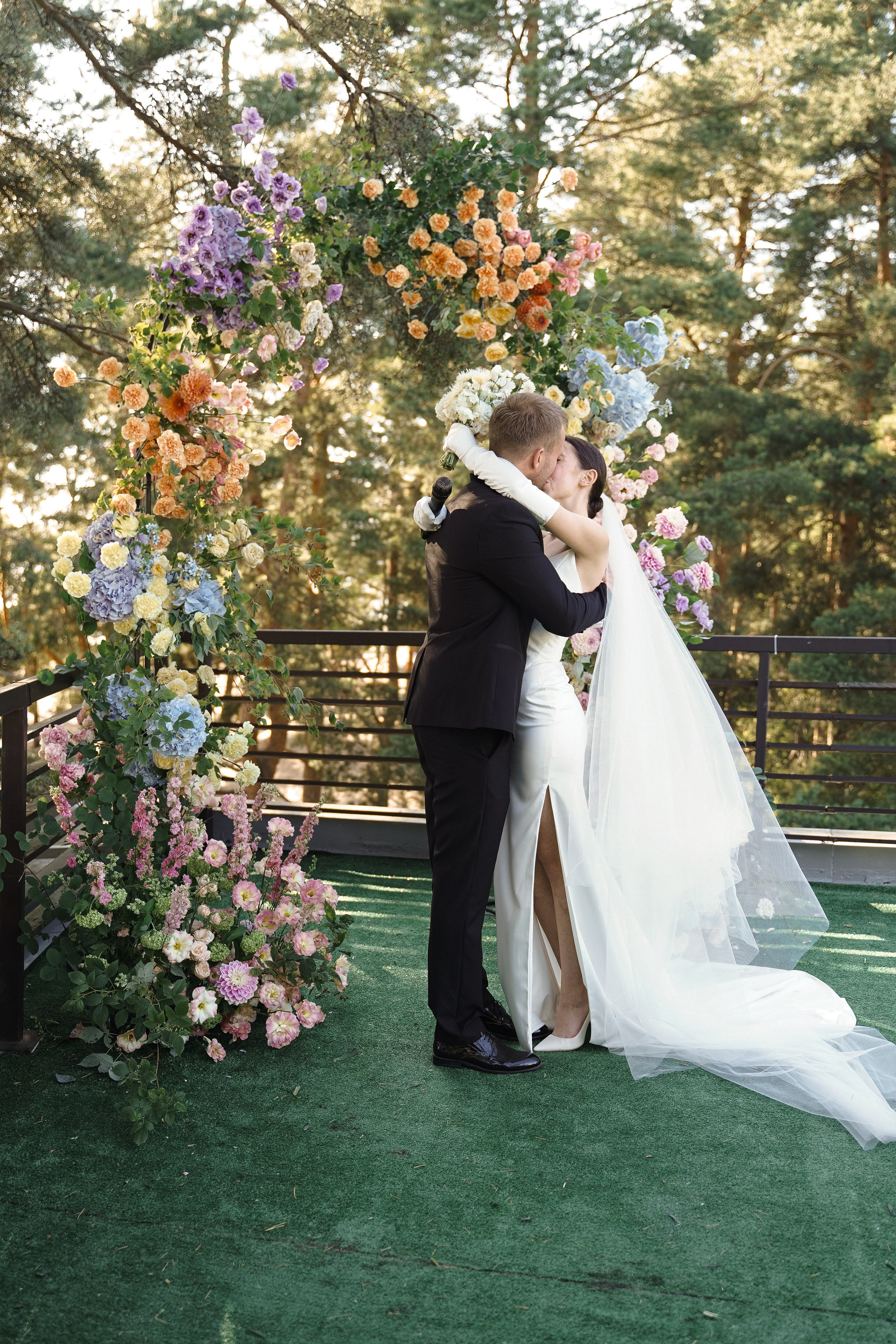 Свадьба на заливе в атлантисе. Свадебный фотограф организатор в Санкт-Петербурге Ассоль Опарина