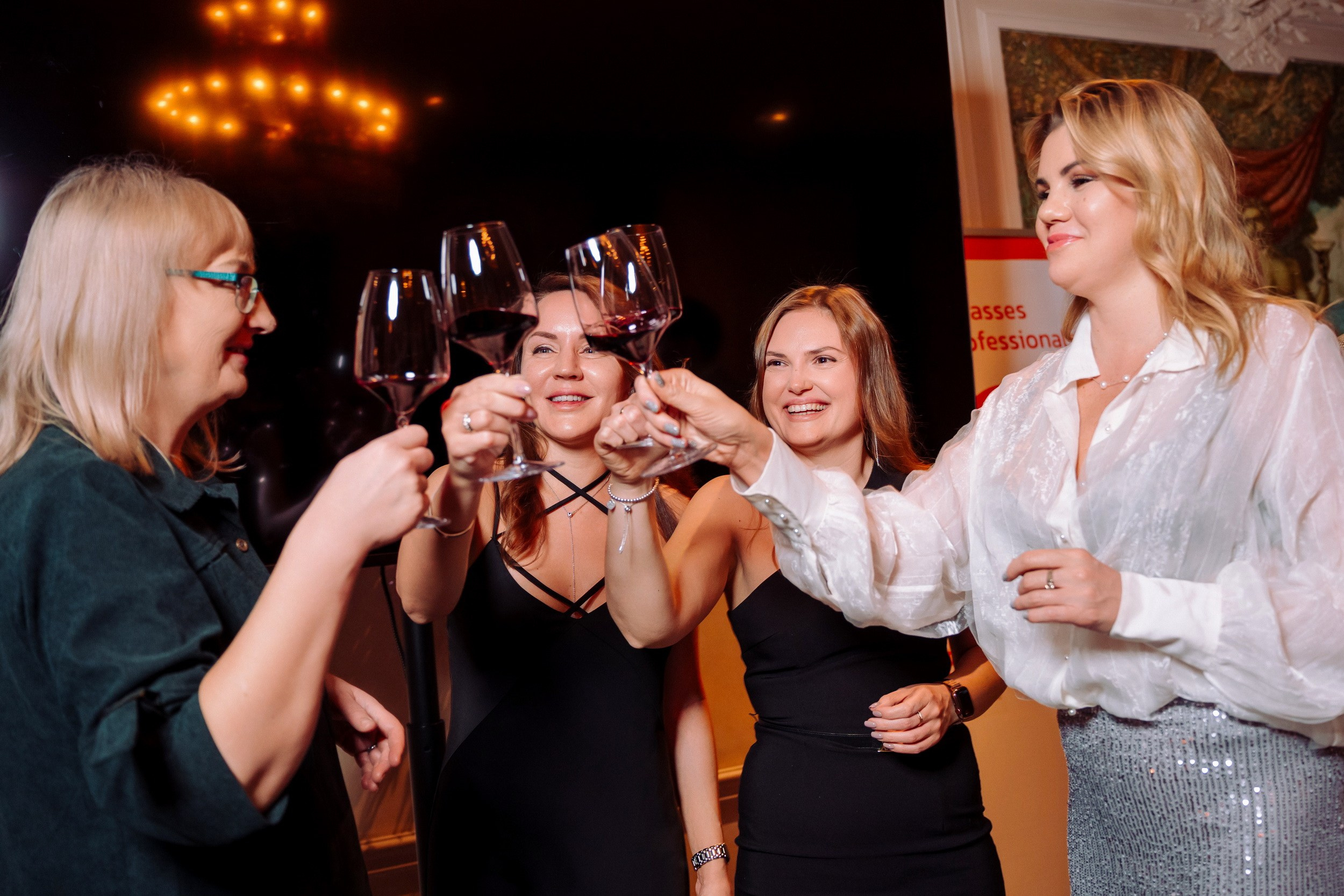 Винный балл. Репортаж. Фотограф Сергей Лукьяненко