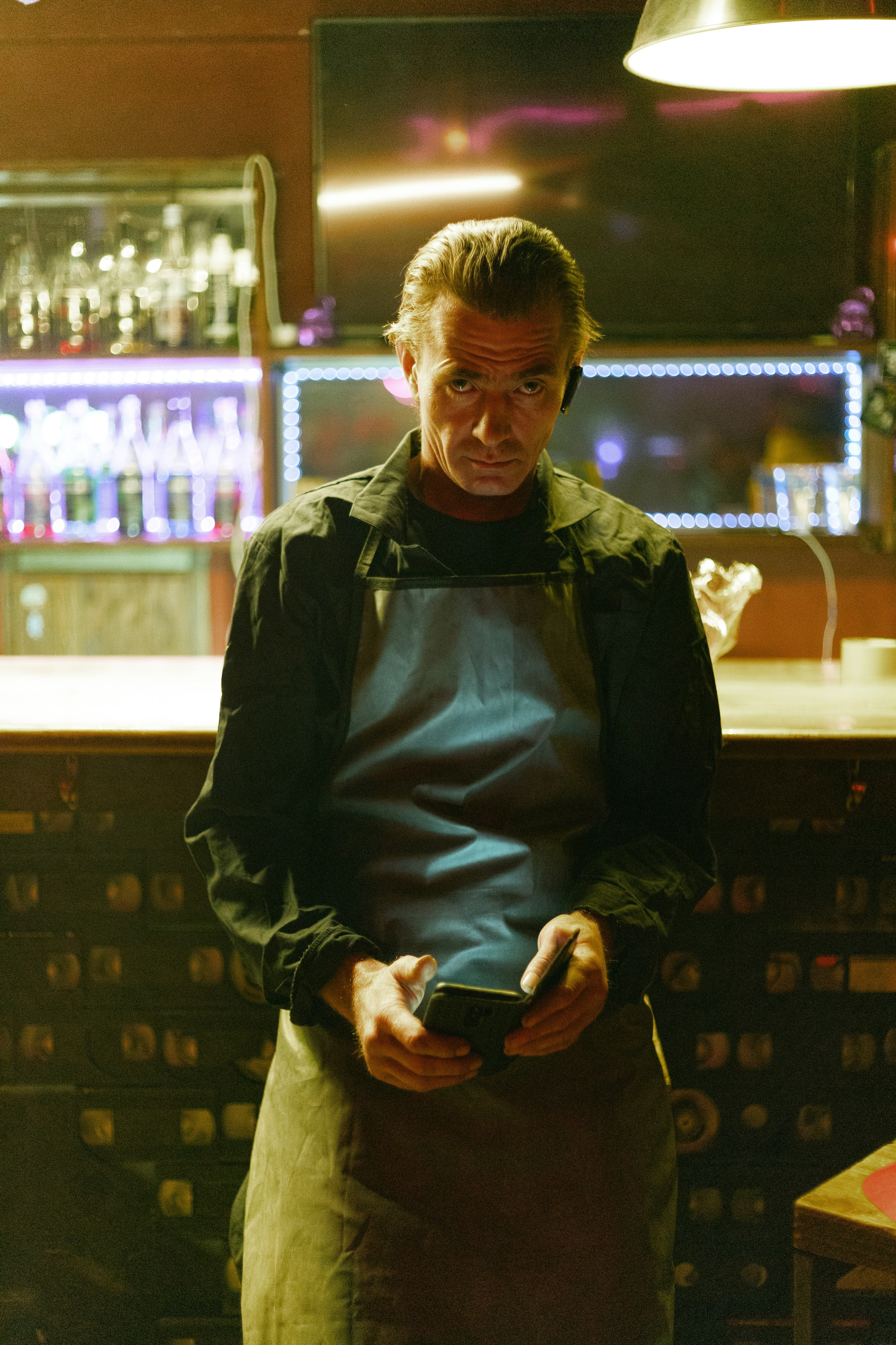 Бэкстейдж со съёмок фильма «Третья смена». Фотограф Александр Закадычный | Таганрог