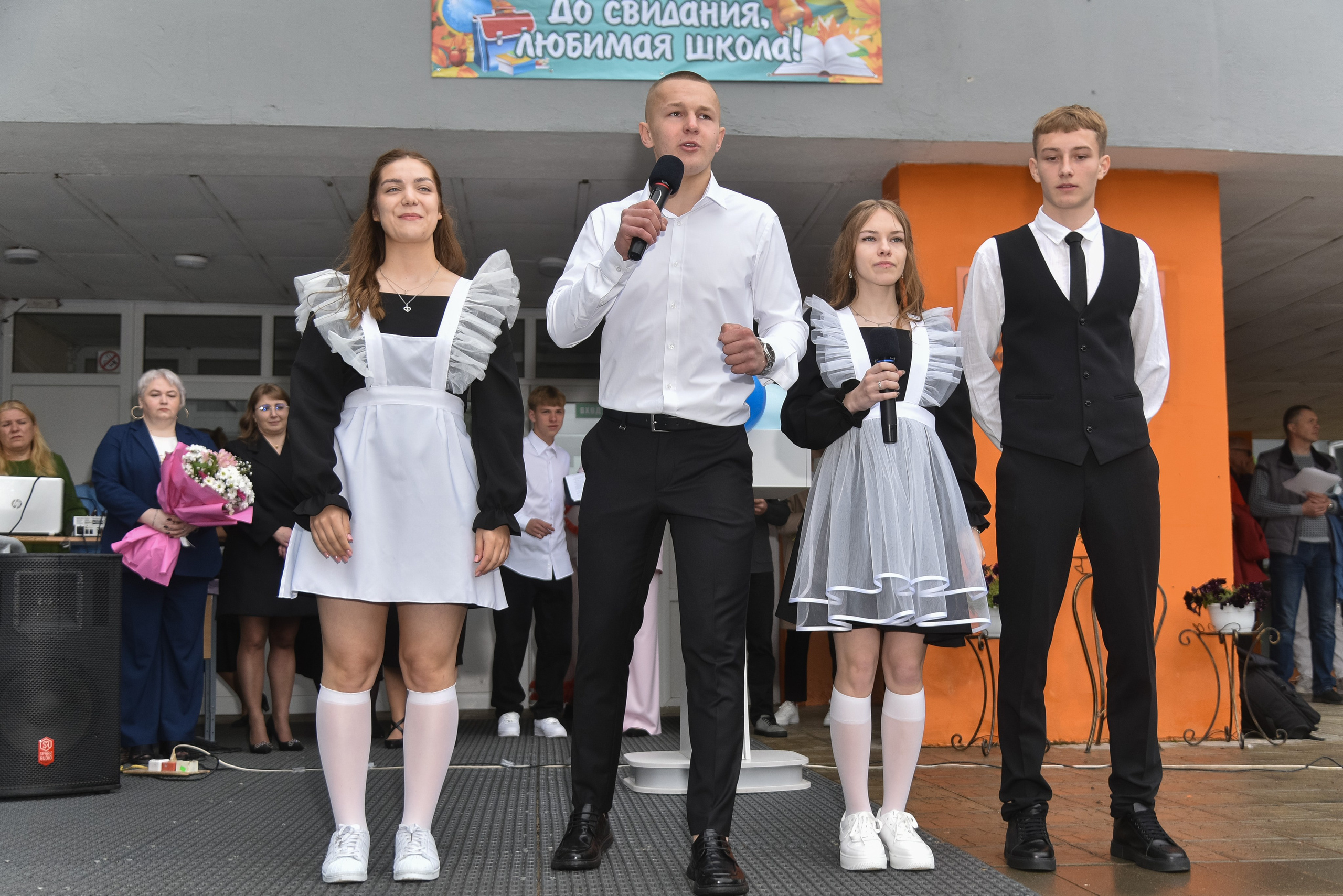 Последний звонок 🔔. Фотограф Олег Юршевич Солигорск Минск