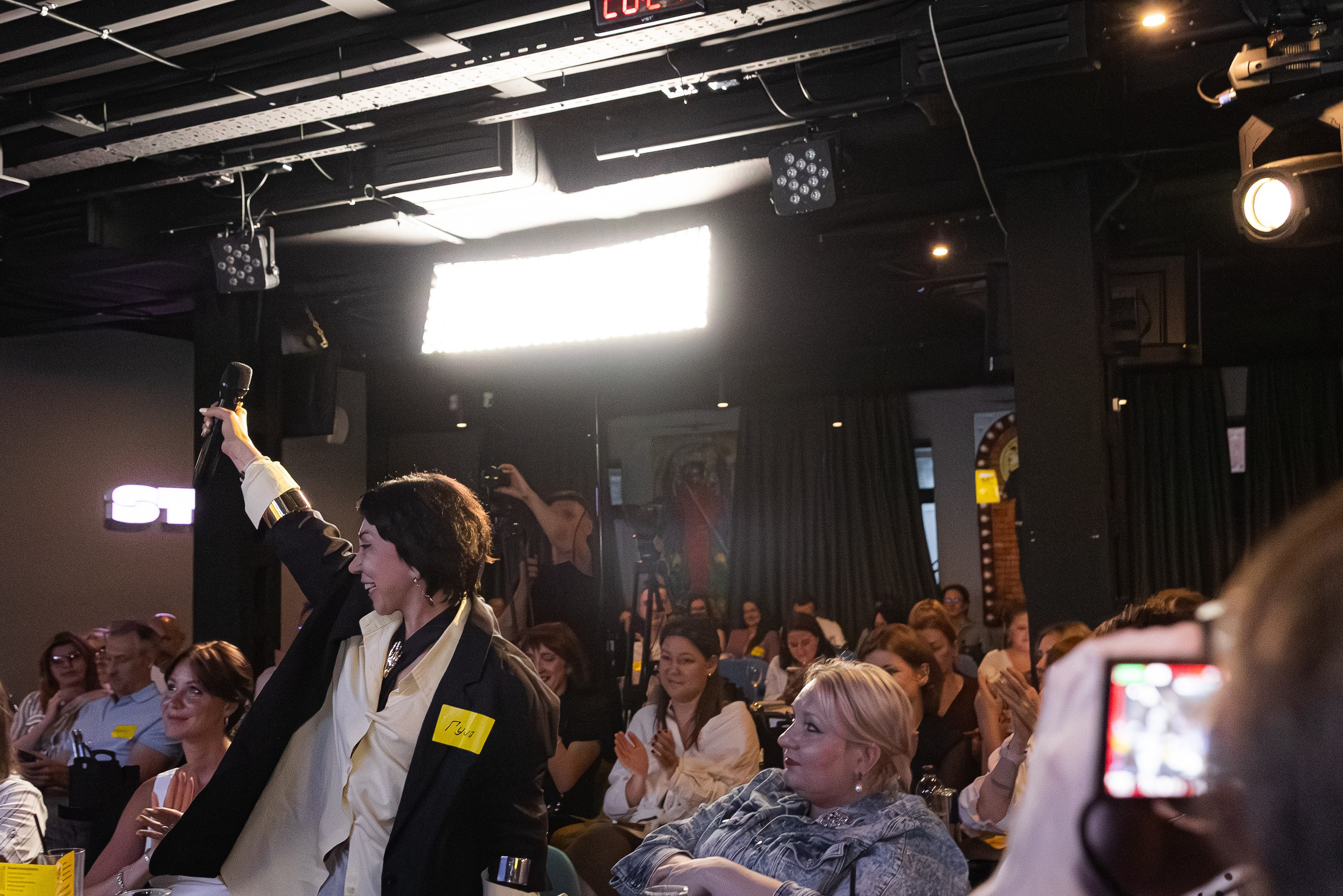 Бизнес StandUP. Семейный и детский фотограф, визуальный гид, декоратор в Москве