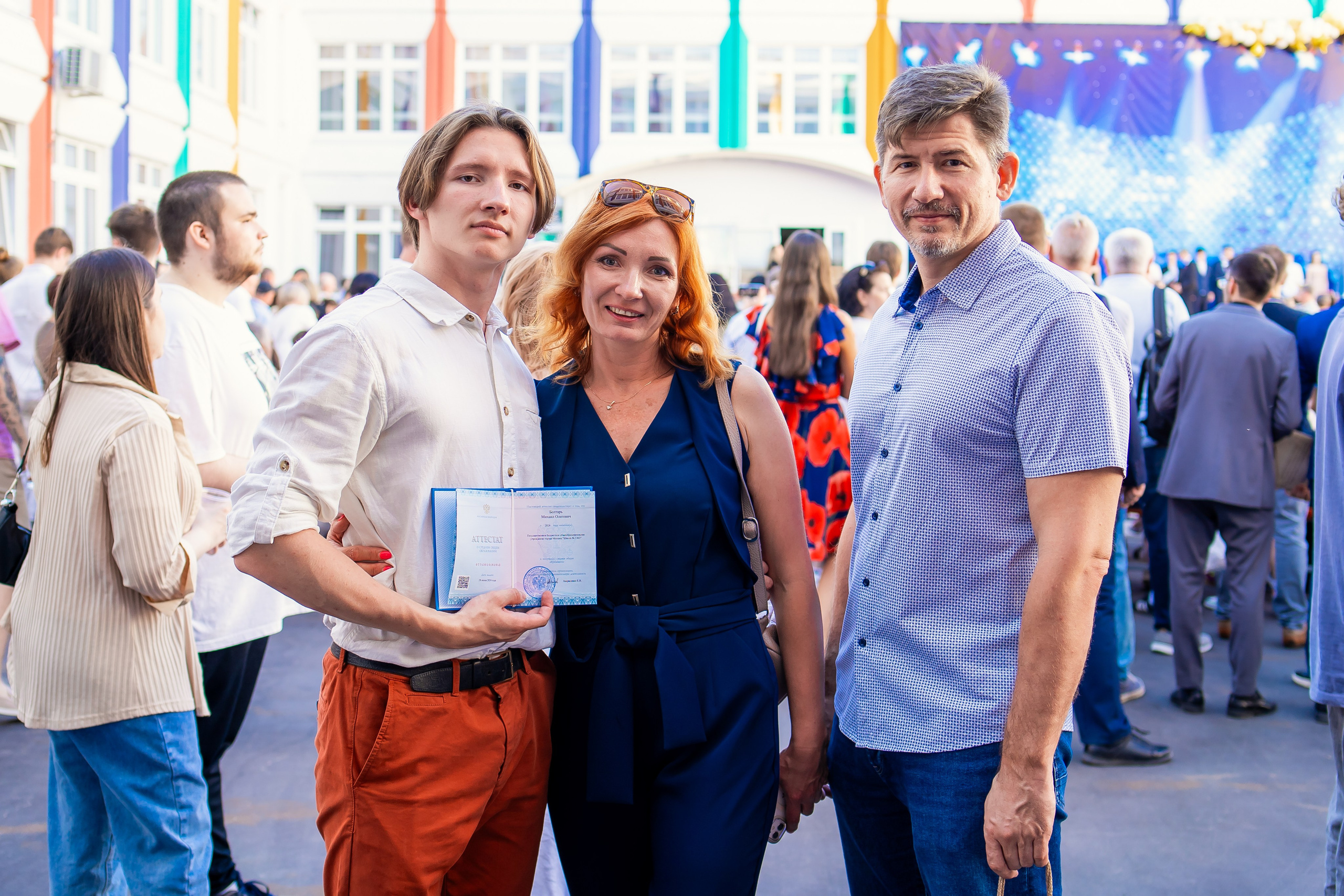 Выпускной в школе № 1363. Фотограф Иван Шабунов