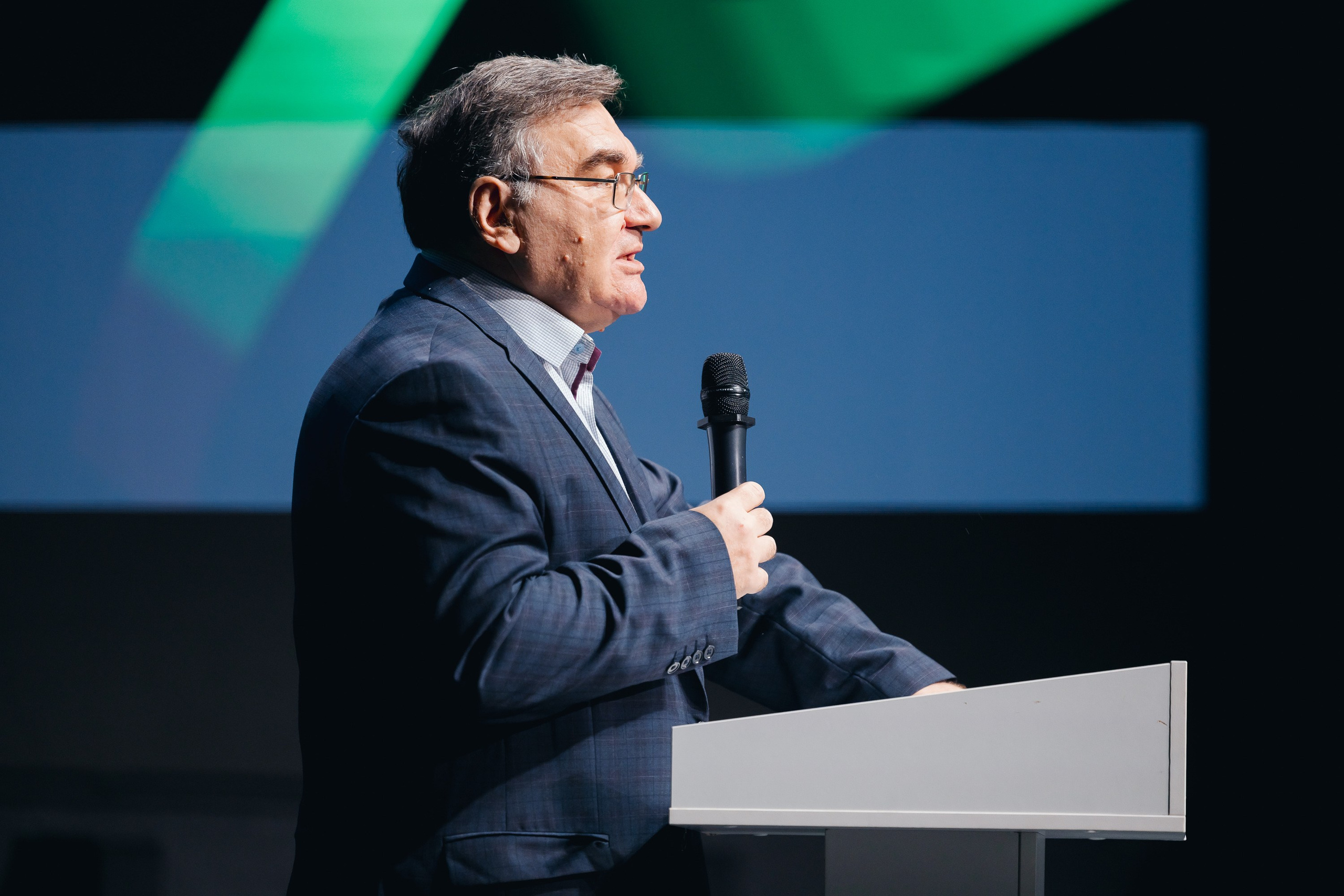 BAConf. Parezhevphoto.ru