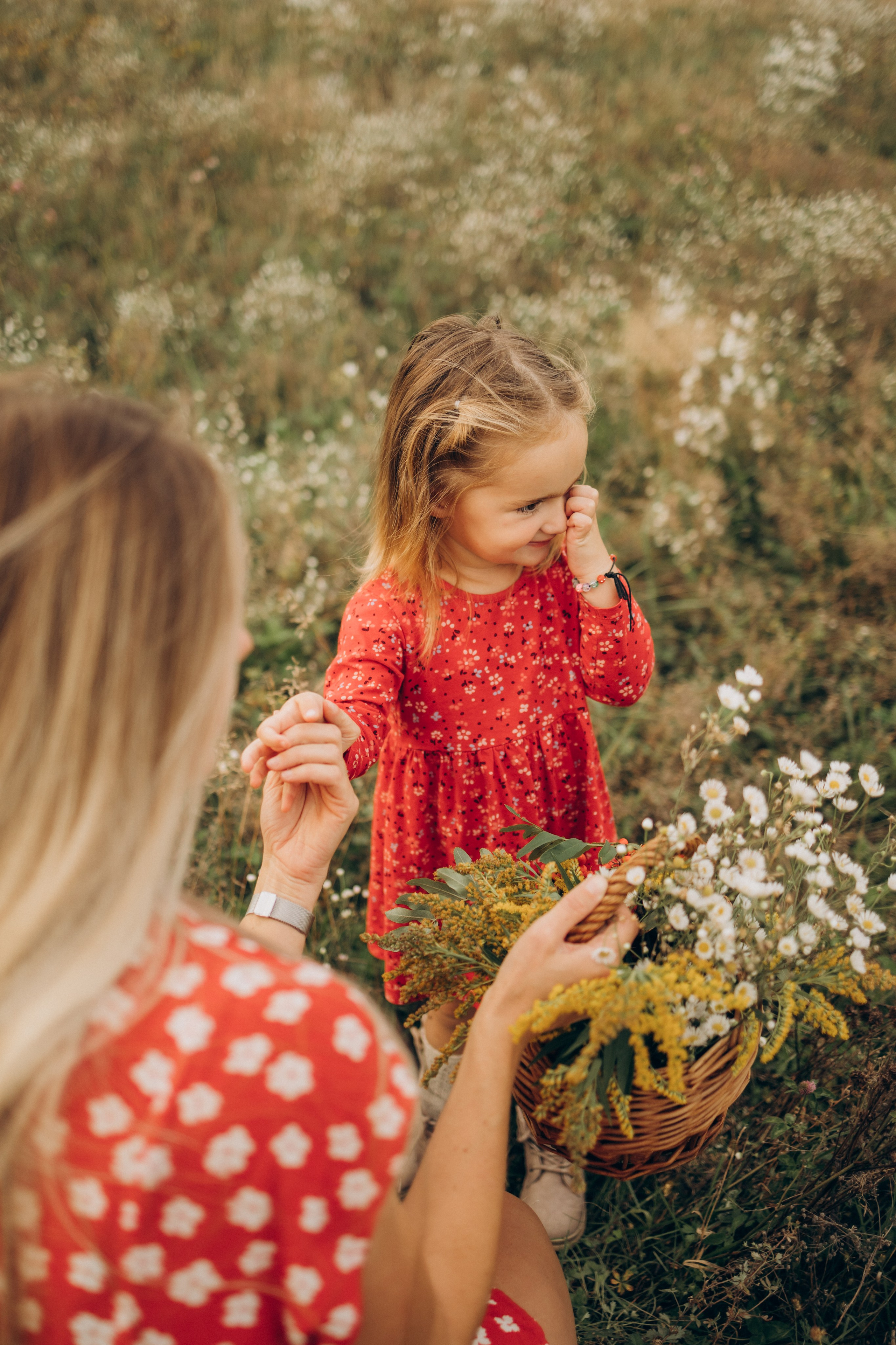 Мама и дочка (5.09.2025) г. Жуков (Калужская обл.). Надежда Стар семейный и церковный фотограф в Жукове и Калужской области