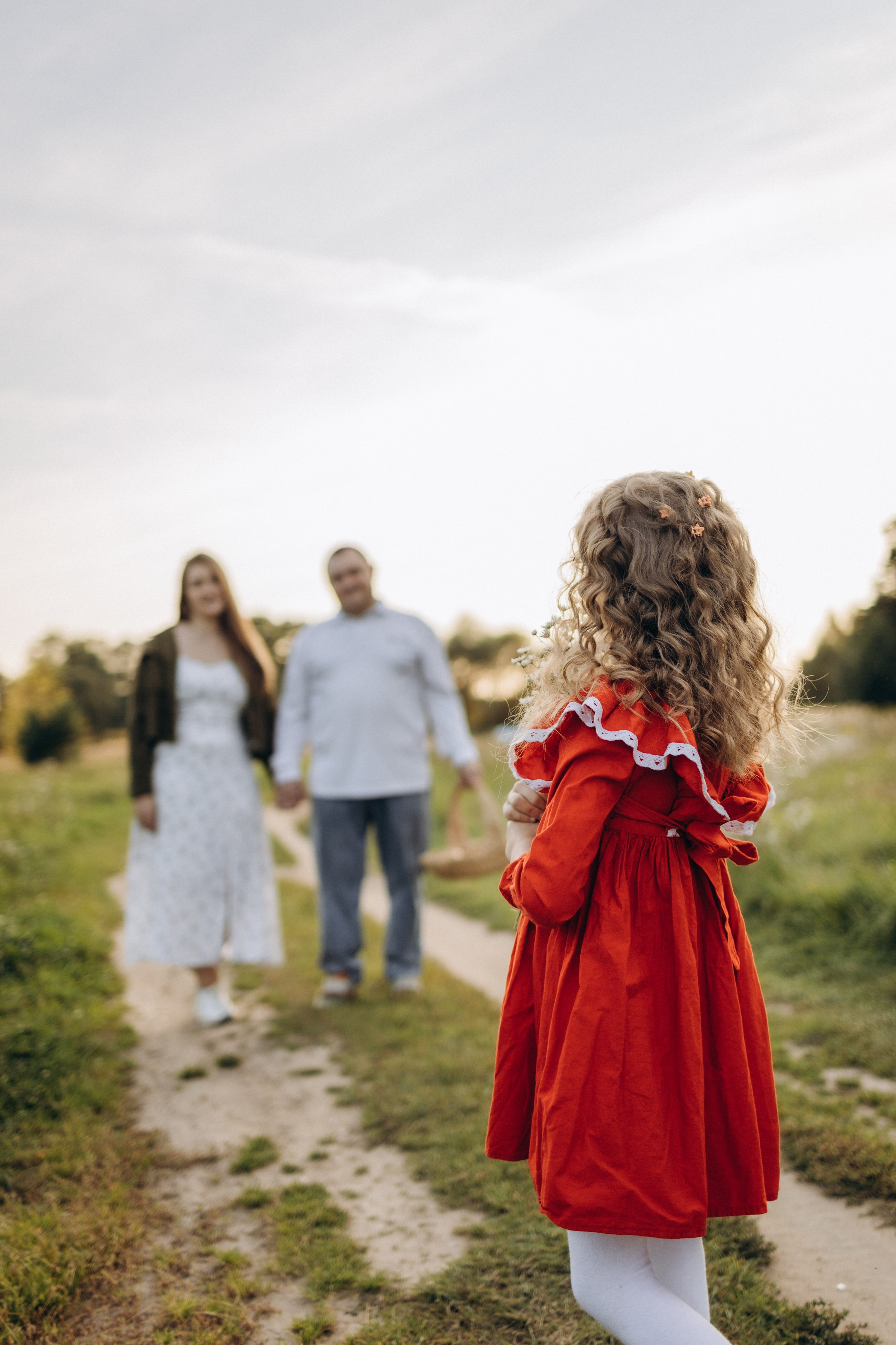 Семейная фотосессия (15.09.2025 г.) г. Жуков (Калужская обл.). Надежда Стар семейный и церковный фотограф в Жукове и Калужской области