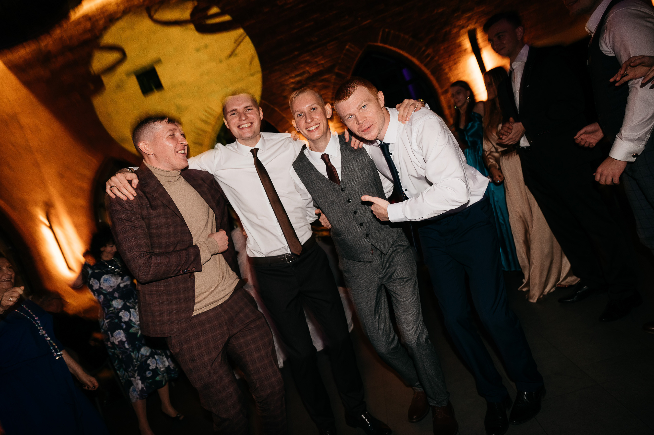 Полина и Сергей. Свадебный фотограф в Красноярске