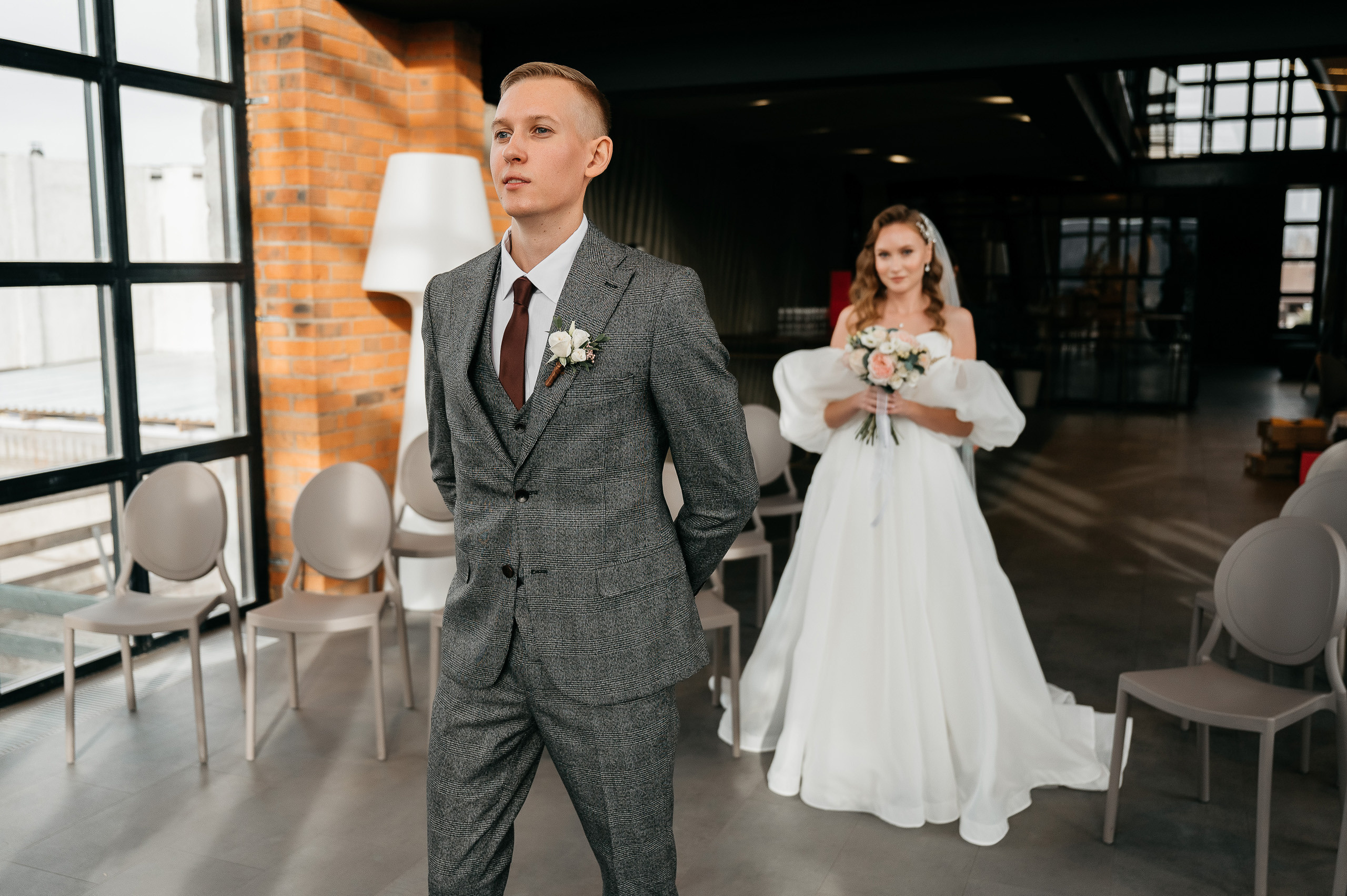 Полина @polinaozerova и Сергей @sergo_explos 🤵 📸 Фото @Mooleen.Aleksandr 🎀 Координация @Hello_weddy 💄 Визаж @dronova_anastasia ⛪️ Локация @chateau_blanc_shamoni 🎊 Декор и флористика @felico__decor👗 🎤 Ведущий @fedorov.show Кейтеринг @075please Свадебый торт @tortodel__24 Артист виртуоз @kostya_balaiskih