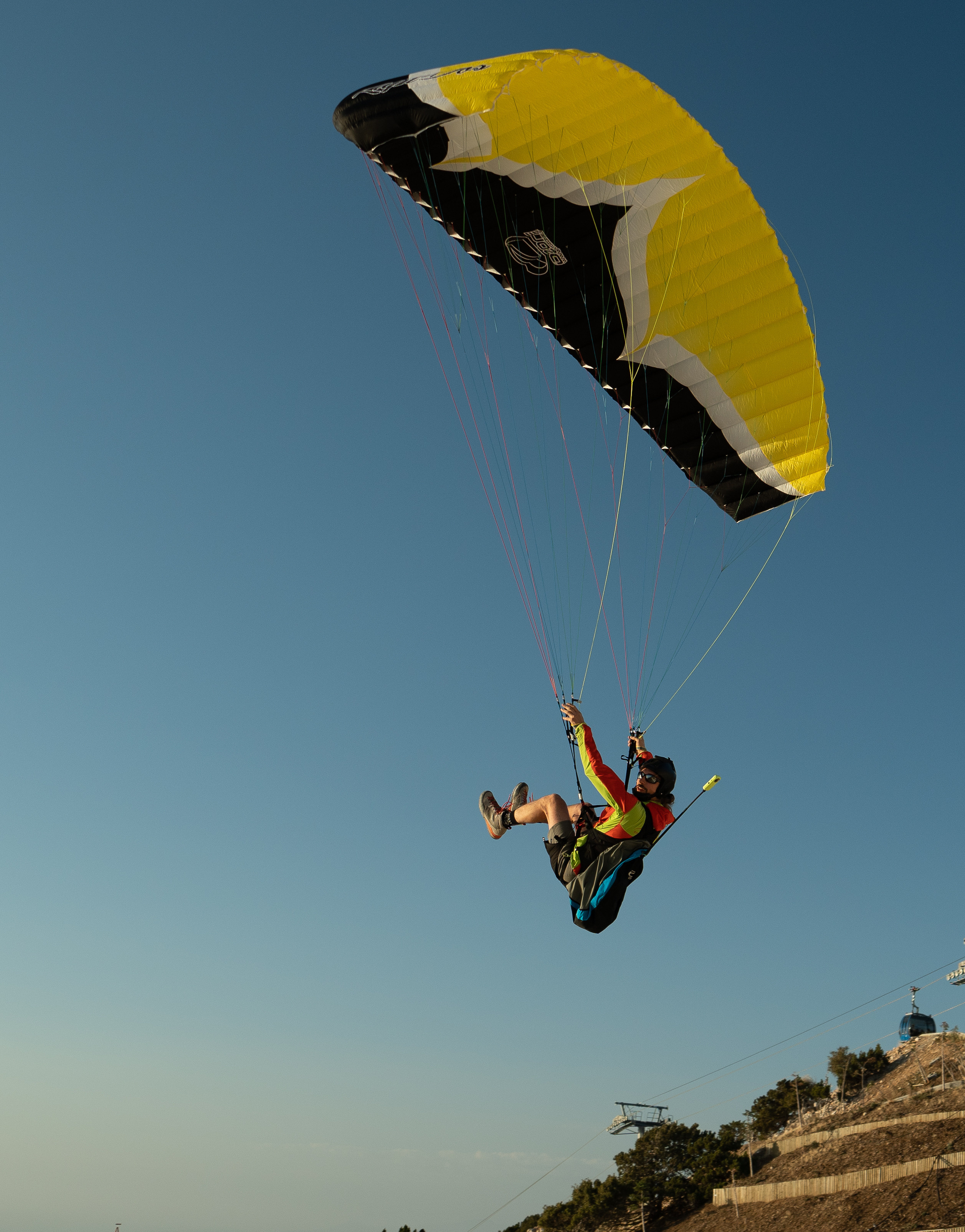 Action. Если ты на Земле — звони