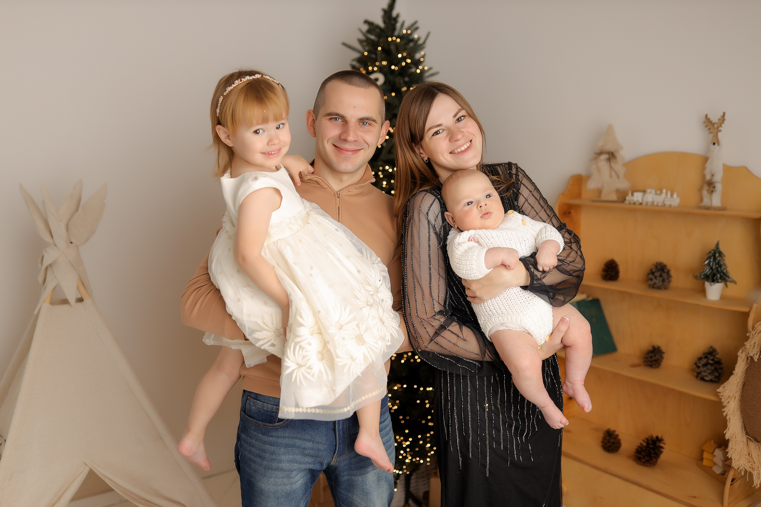 Семейная фотосессия. Фотограф новорожденных и беременности в Минске