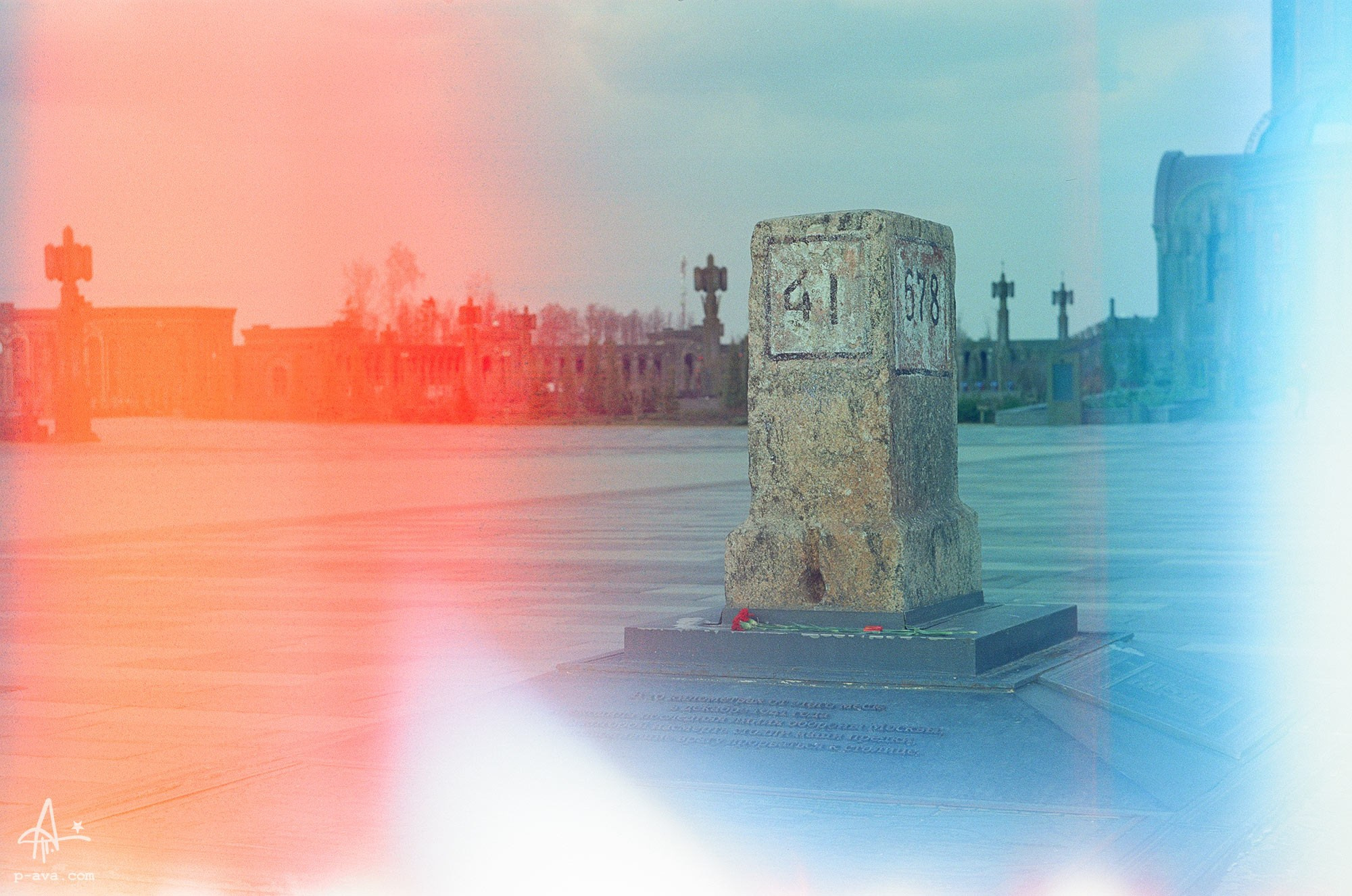 Верстовой столб в парке Патриот в Кубинке