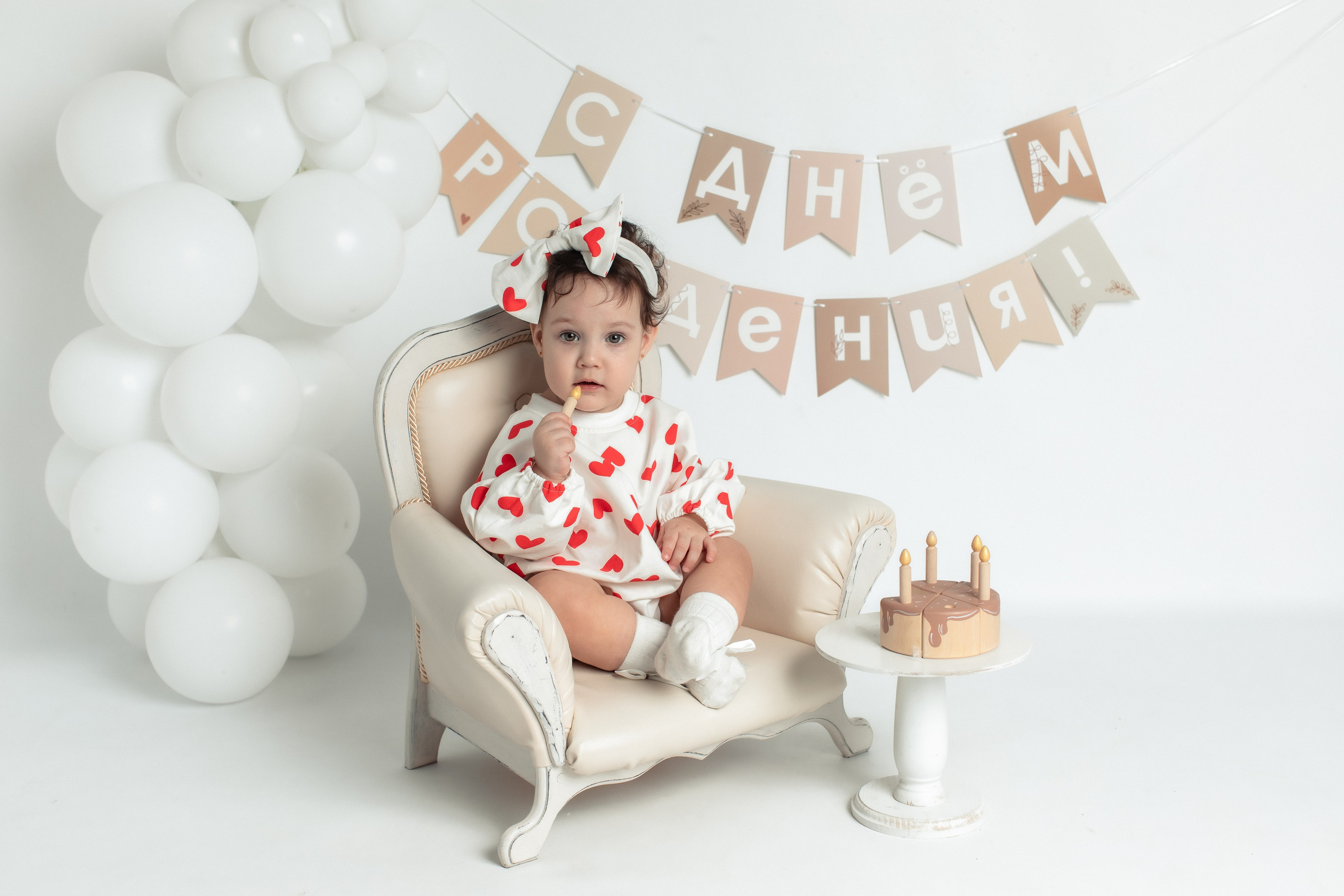 Малыш 5 — 18 месяцев. Фотограф новорождённых и детей до года на КМВ