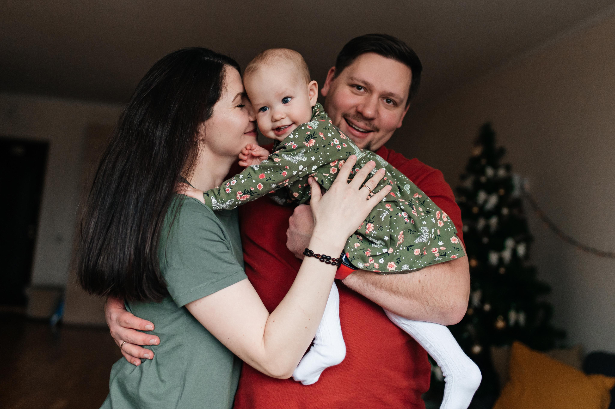 Предновогодняя фотосессия с годовалой малышкой. Семейный фотограф. Lifestyle. Москва. Анастасия Михайлова