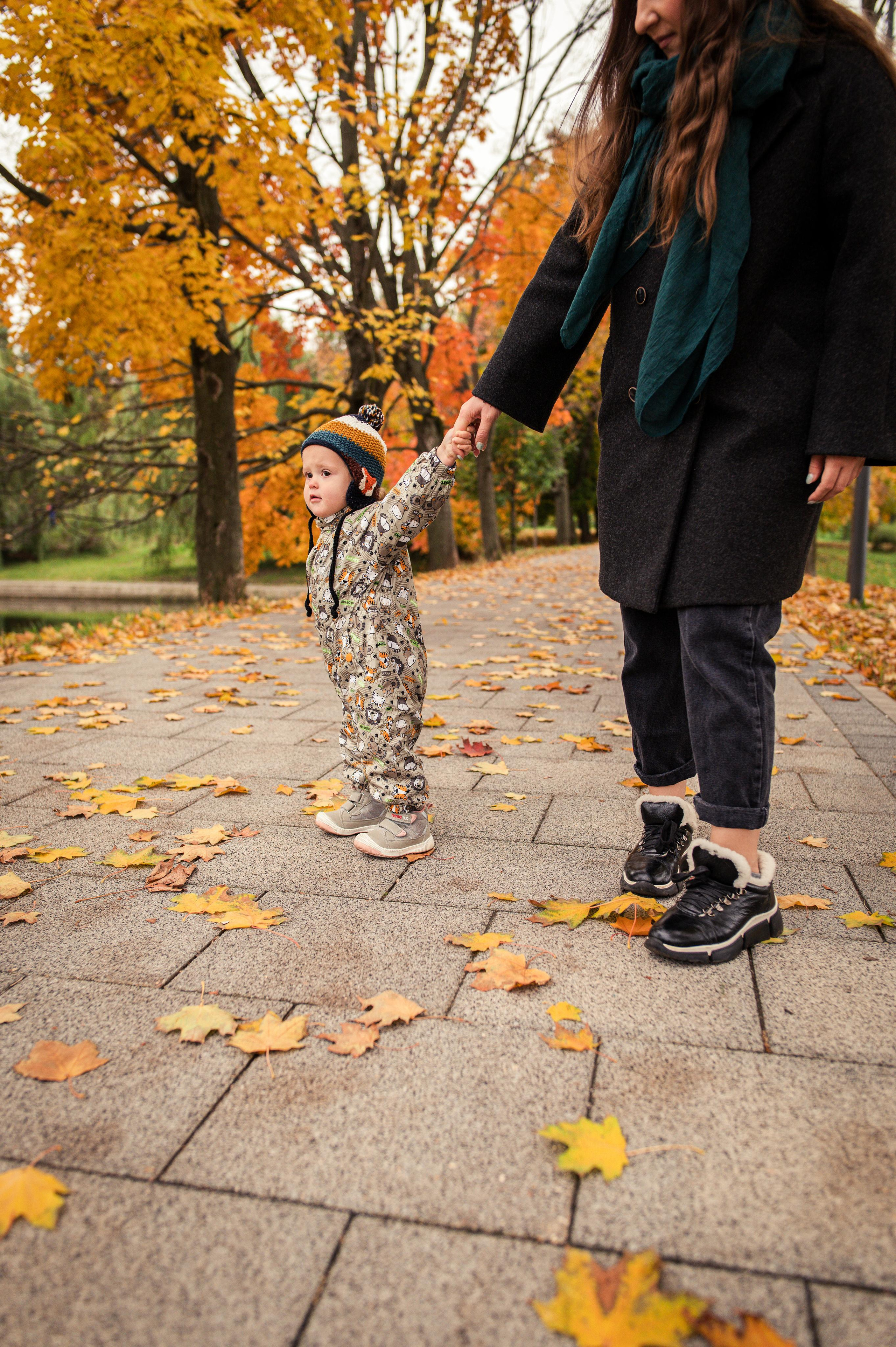 Осенняя фотопрогулка в парке «Дружба», мама с дочкой. Семейный фотограф. Lifestyle. Москва. Анастасия Михайлова