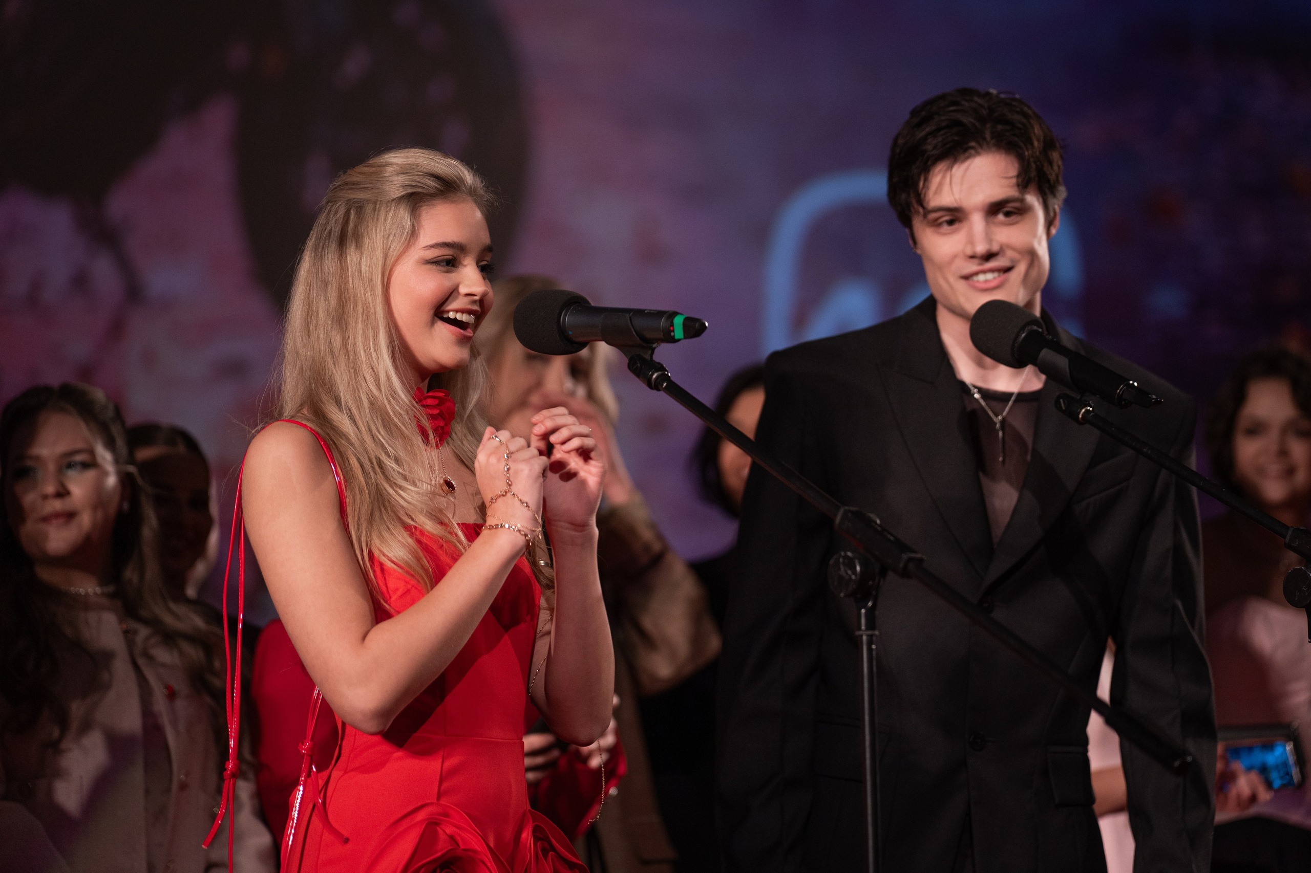 Твое сердце будет разбито. Премьера Твое сердце будет разбито. Фильм Твое сердце будет разбито. Твое сердце будет разбито смотреть. Каро 11 Октябрь