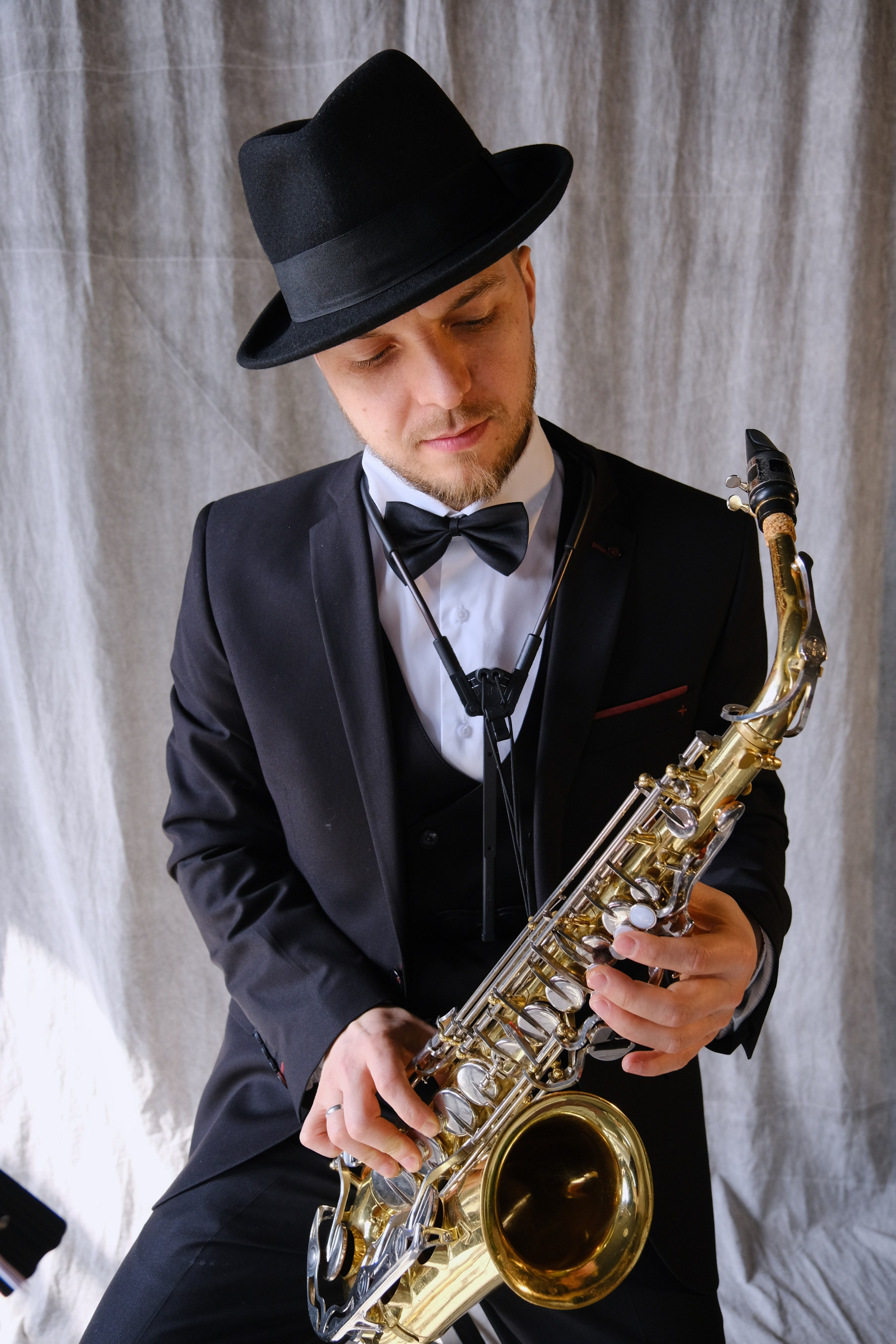 Естественный свет. Фотограф и видеограф в Тюмени Анна Жагорина, ваши фото еще не отдавали так быстро!