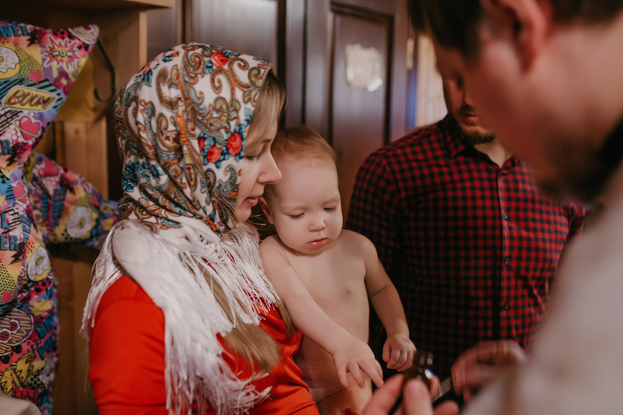 Крещение Ксении. Храм Симеона Верхотурского п.Барсово. Семейный фотограф в Сургуте