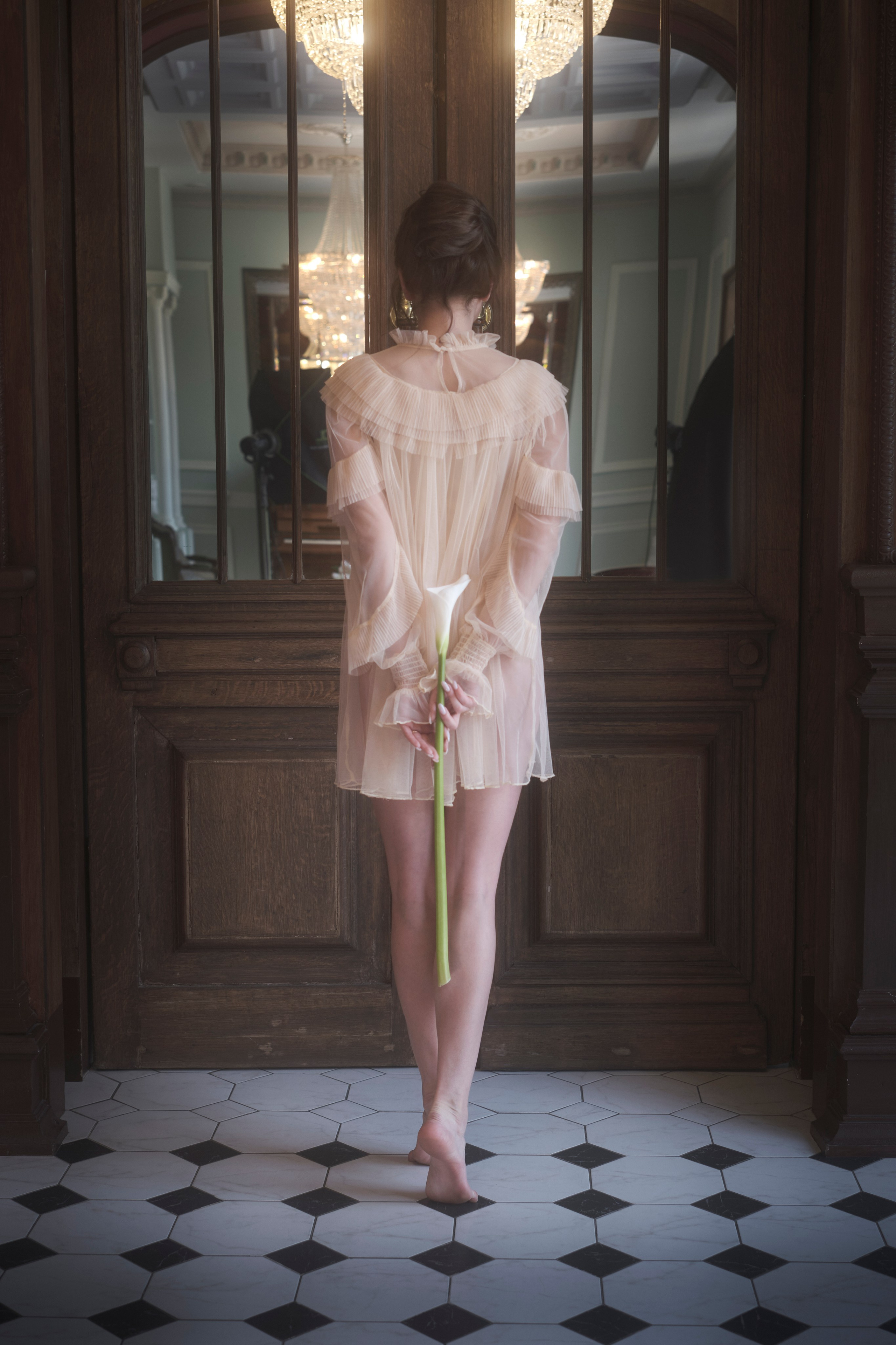 Фотостудия LEONASTAGE. Портретный фотограф в Санкт-Петербурге Елена Сергеева