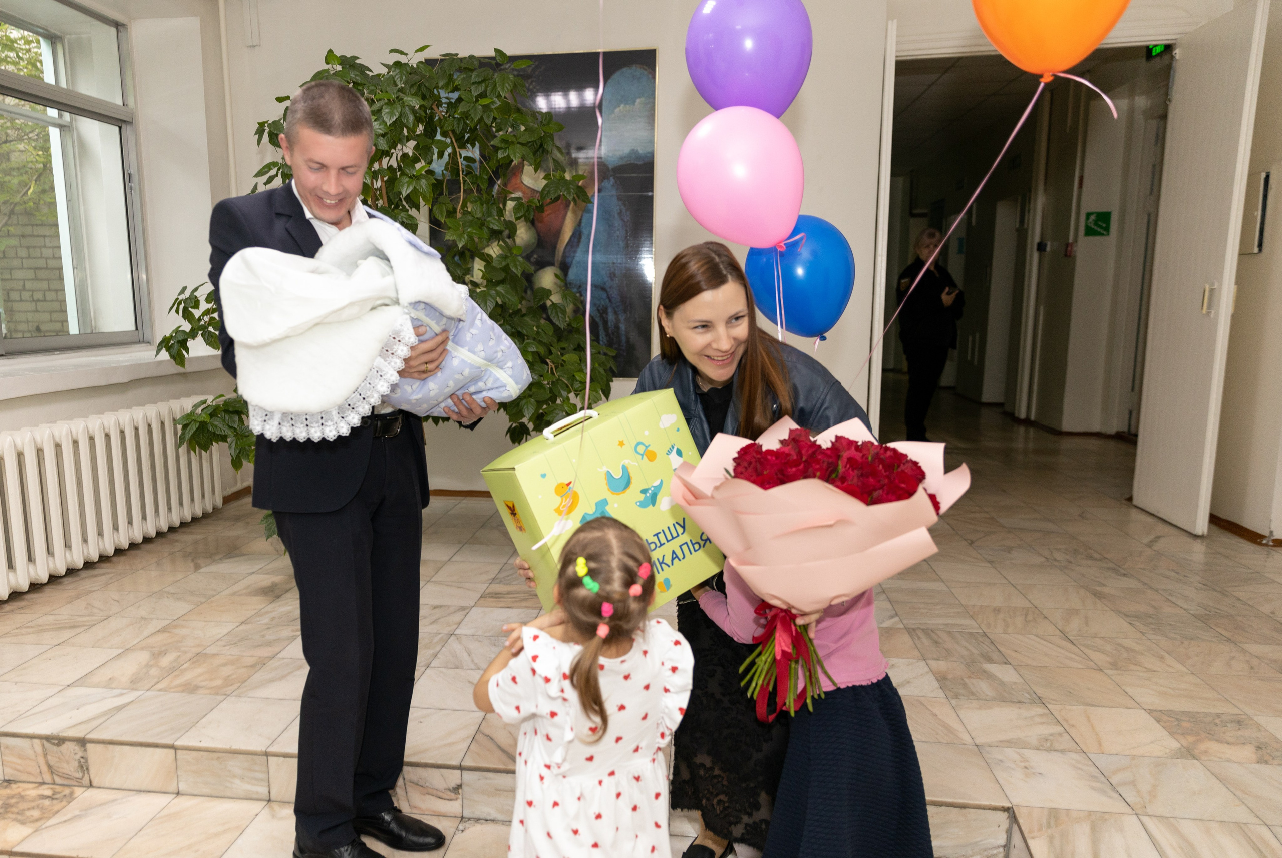 Выписка из роддома. Ирина Соломатина фотограф Чита