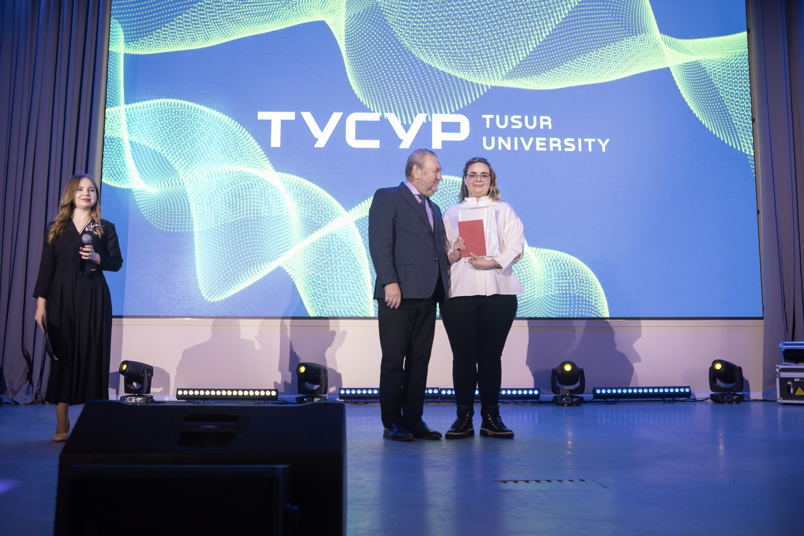 Выпускной Маргариты. Женский и семейный фотограф в Томске Алиса Качан