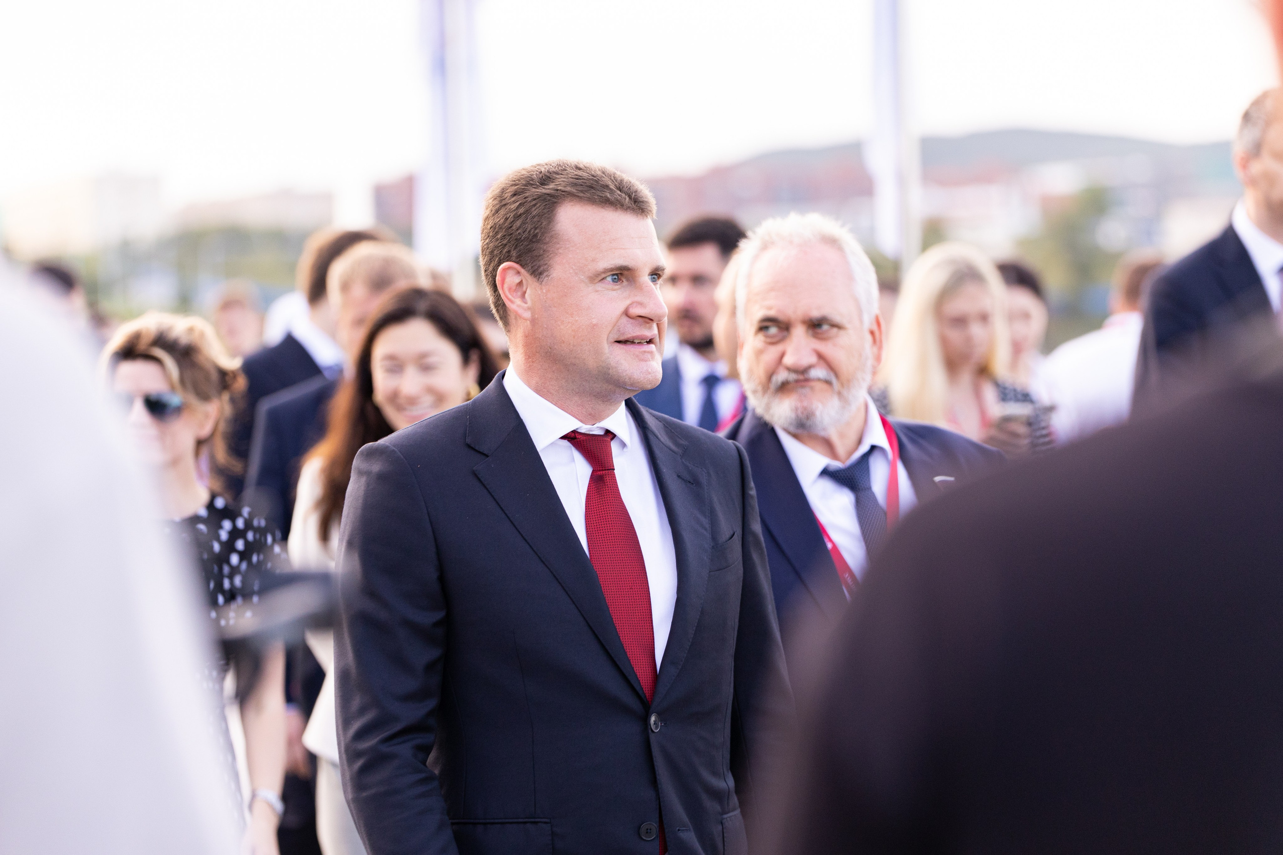 ВЭФ 2025. Олег Катакинов| Репортажный фотограф в городе у моря (Владивосток)