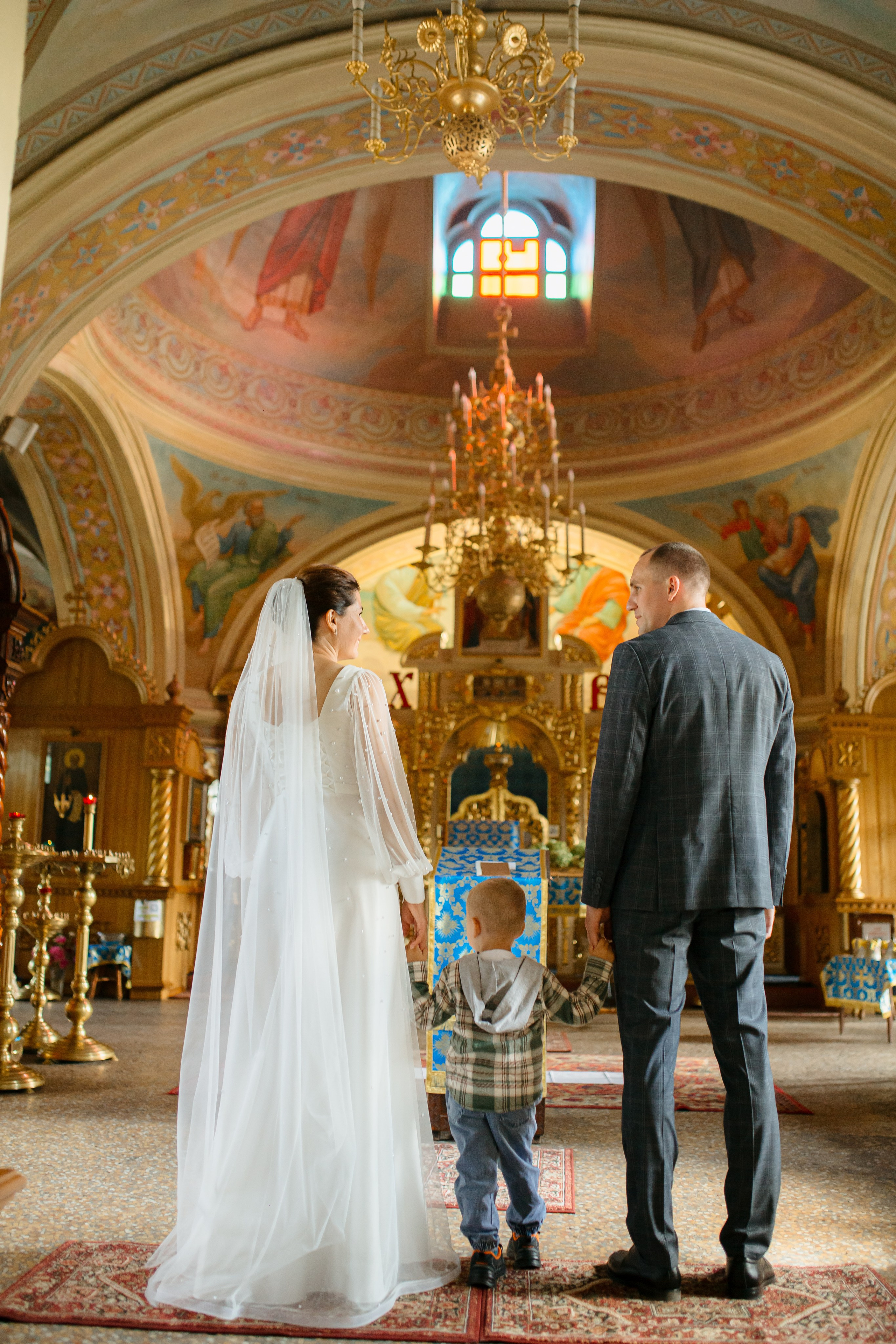 Церковь Покрова Пресвятой Богородицы в Осеченках г. Раменское. Свадебный и семейный фотограф