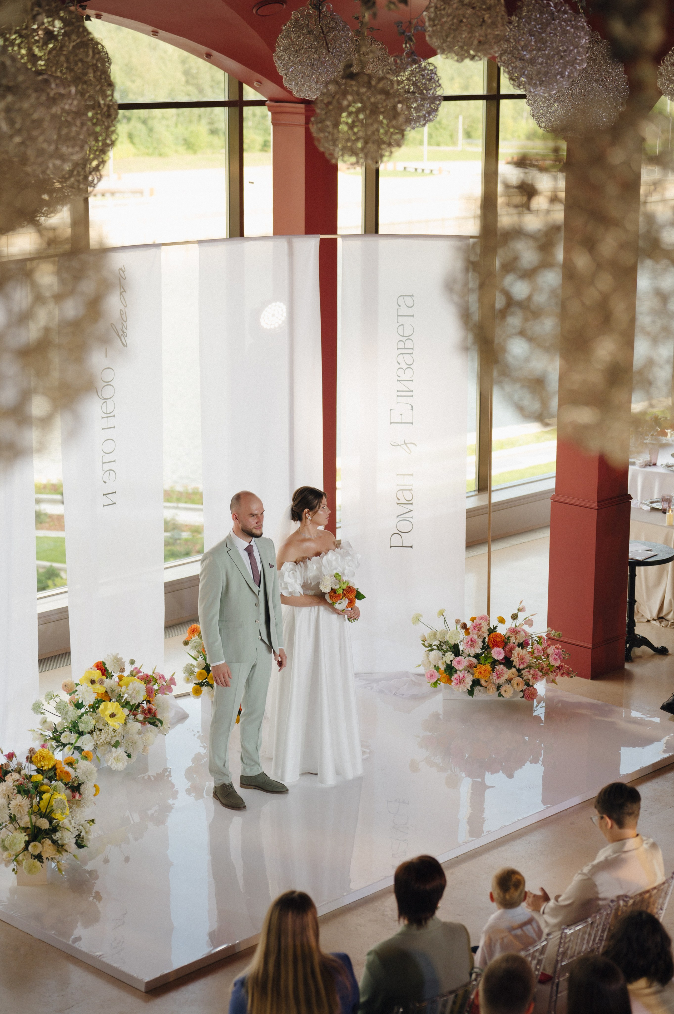 Елизавета и Роман. Репортажный и свадебный фотограф в Сургуте