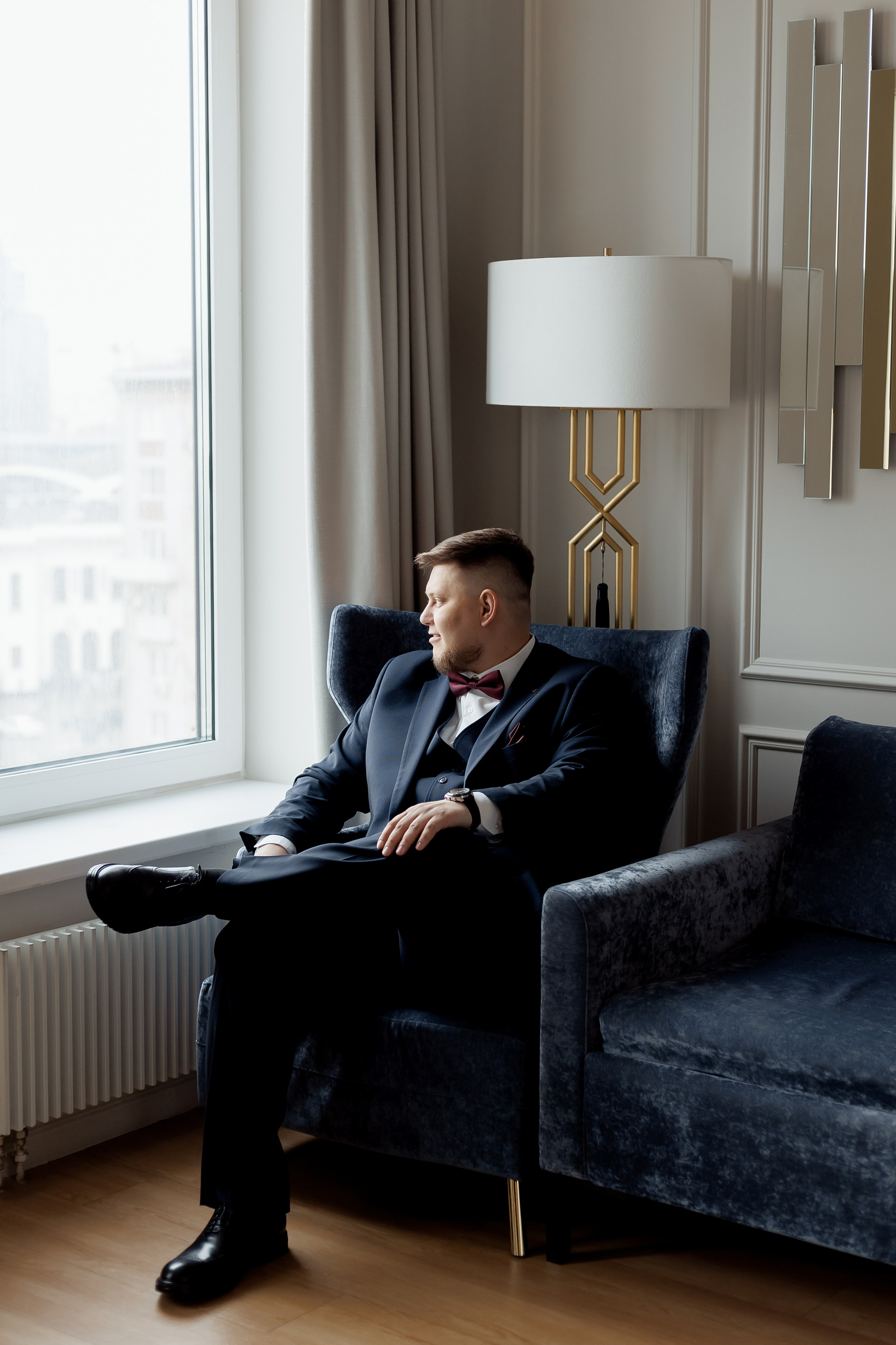 Свадебная фотосессия в отеле Marriott imperial plaza в Москве. Свадебный фотограф в Москве Дарья Олендарёва