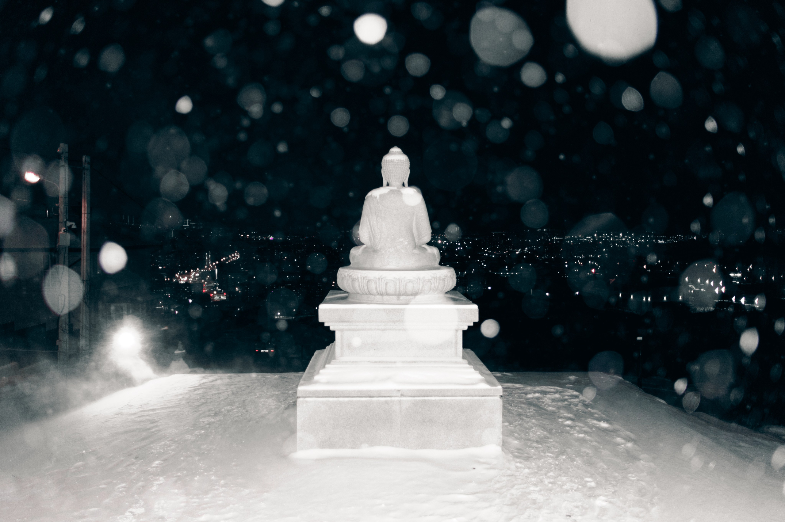 Фрагменты настоящего. Photographer Alik Melkonyan
