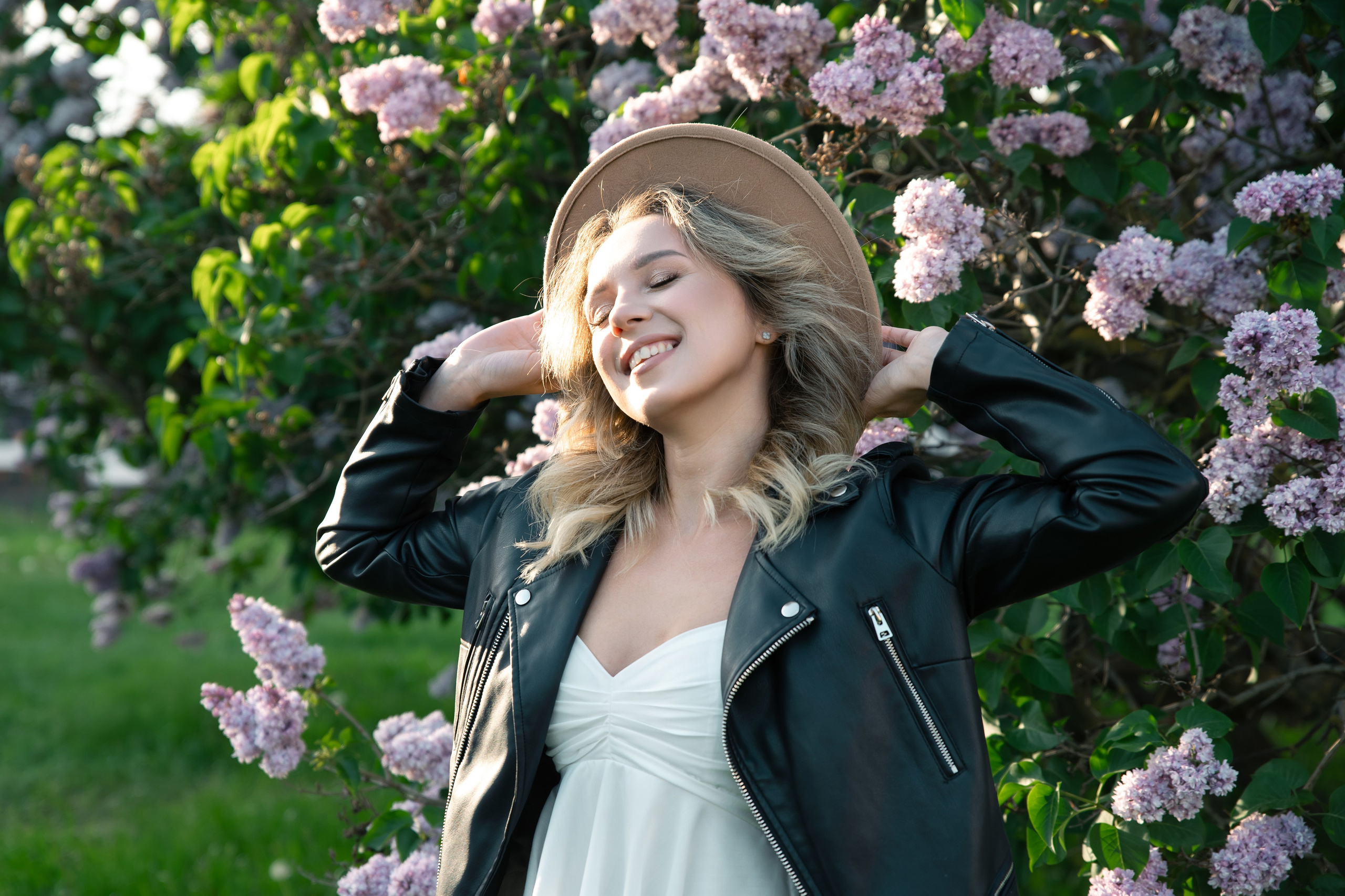 Love story сирень Ульяна и Никита. Саенко Людмила Фотограф из Тулы